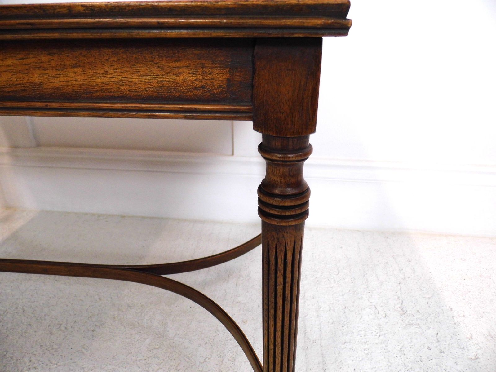 photo furniture Antique Style Mahogany And Yew Side Table Reeded Legs Bentwood Stretchers
