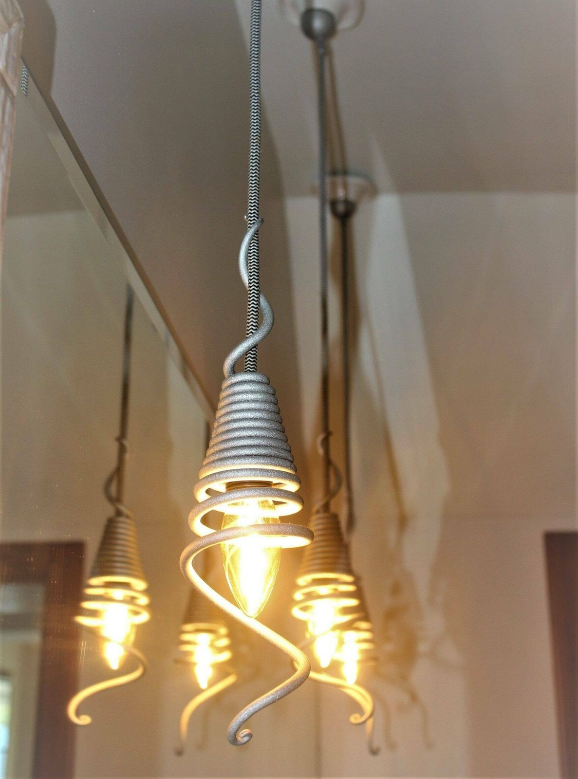 Unique Pendant Wrought Iron Lamp Suspension Spiral Lamp Ceiling Industrial Light
