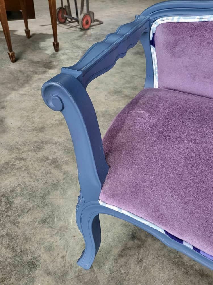 Small French Bed End Hall Bathroom Sofa Painted Blue Cabriole Legs Sprung photo vinterior