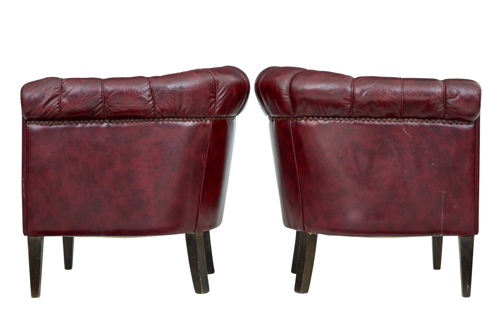 Pair Of Mid 20th Century Red Leather Club Armchairs photo vinterior