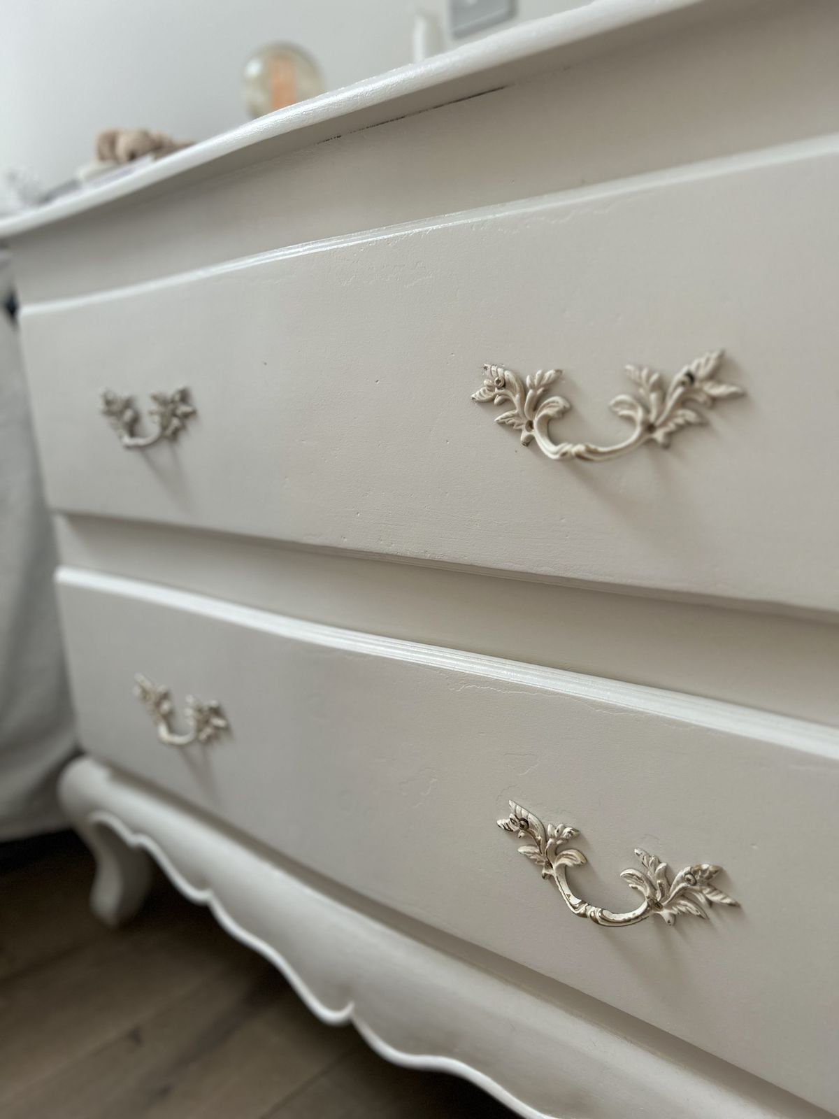 photo furniture Vintage French Chest Of Drawers Set In Rolling Fog White Decorative Paint.
