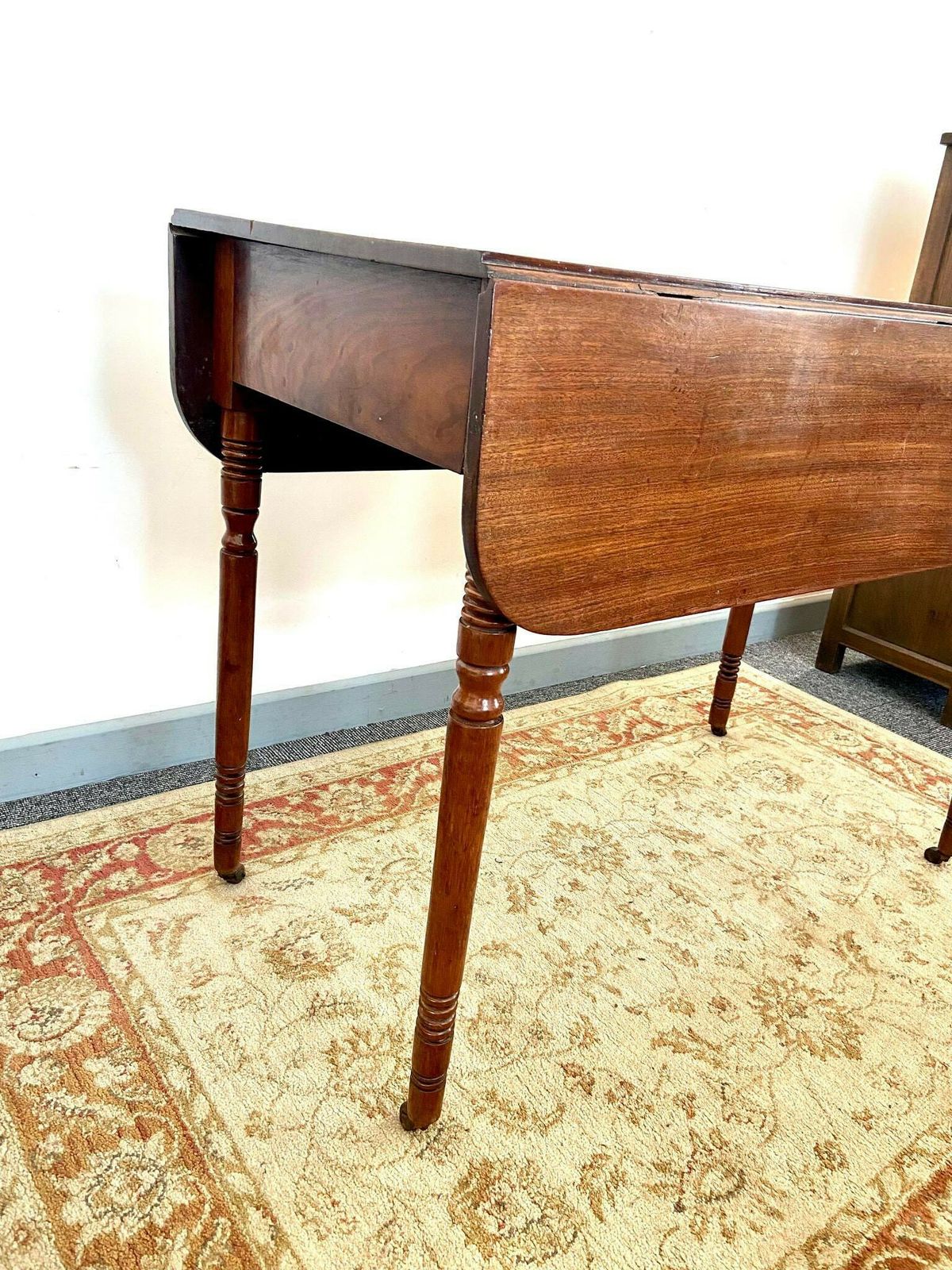 Antique Regency Pembroke Table / Turned Legs And Castor / Solid Mahogany / Free Delivery / Made In England C1830 photo vinterior