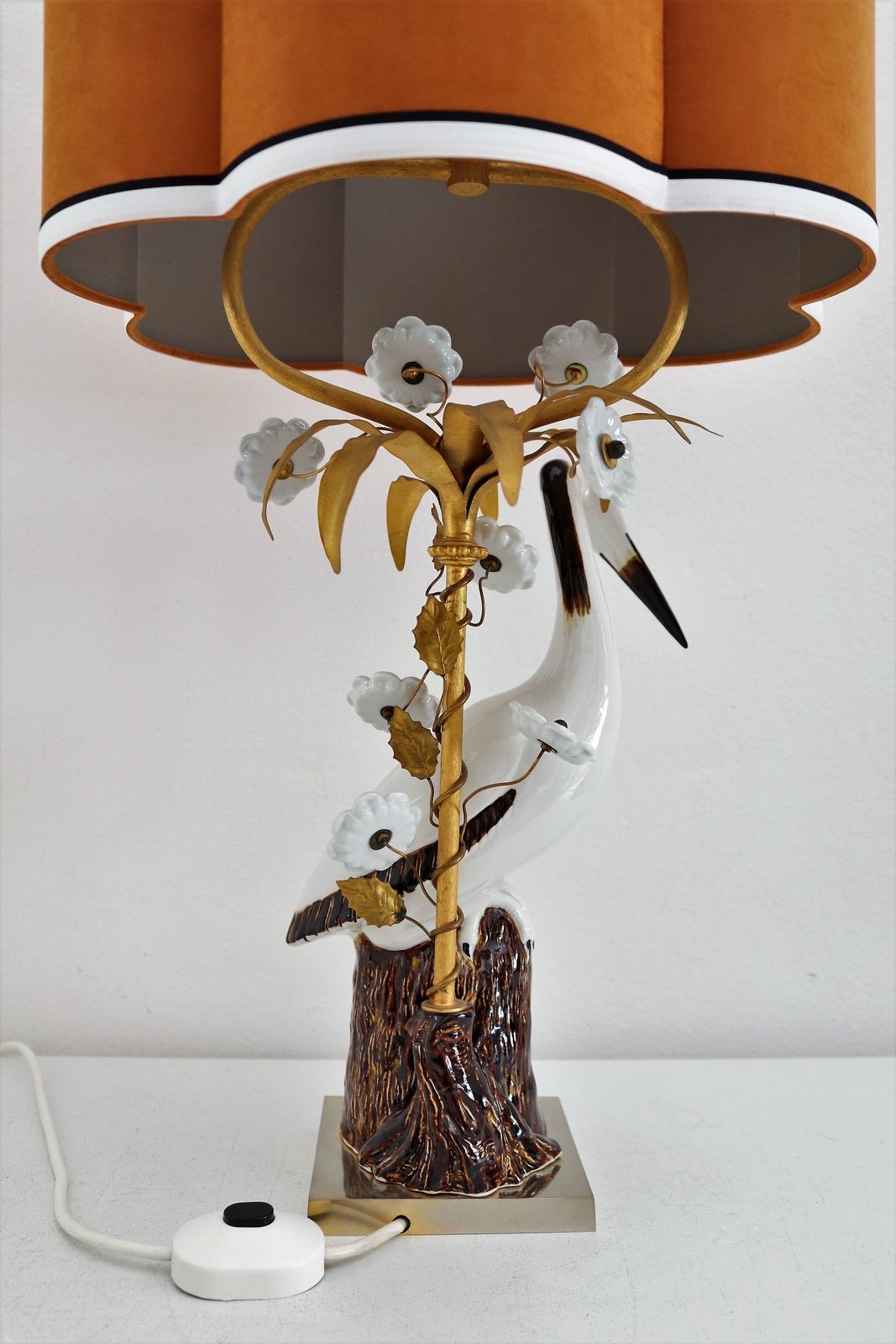 French Table Lamp With Porcelain Crane Or Heron And Flowers, 1970s photo Lighting