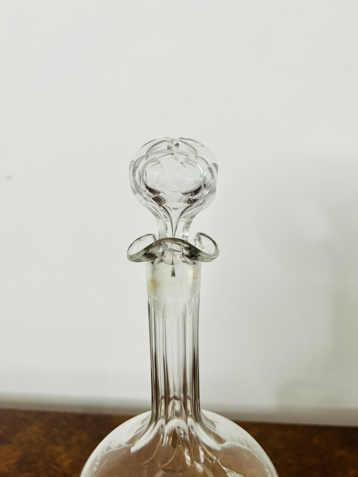 Fine Quality Victorian Glass Decanter photo for sale