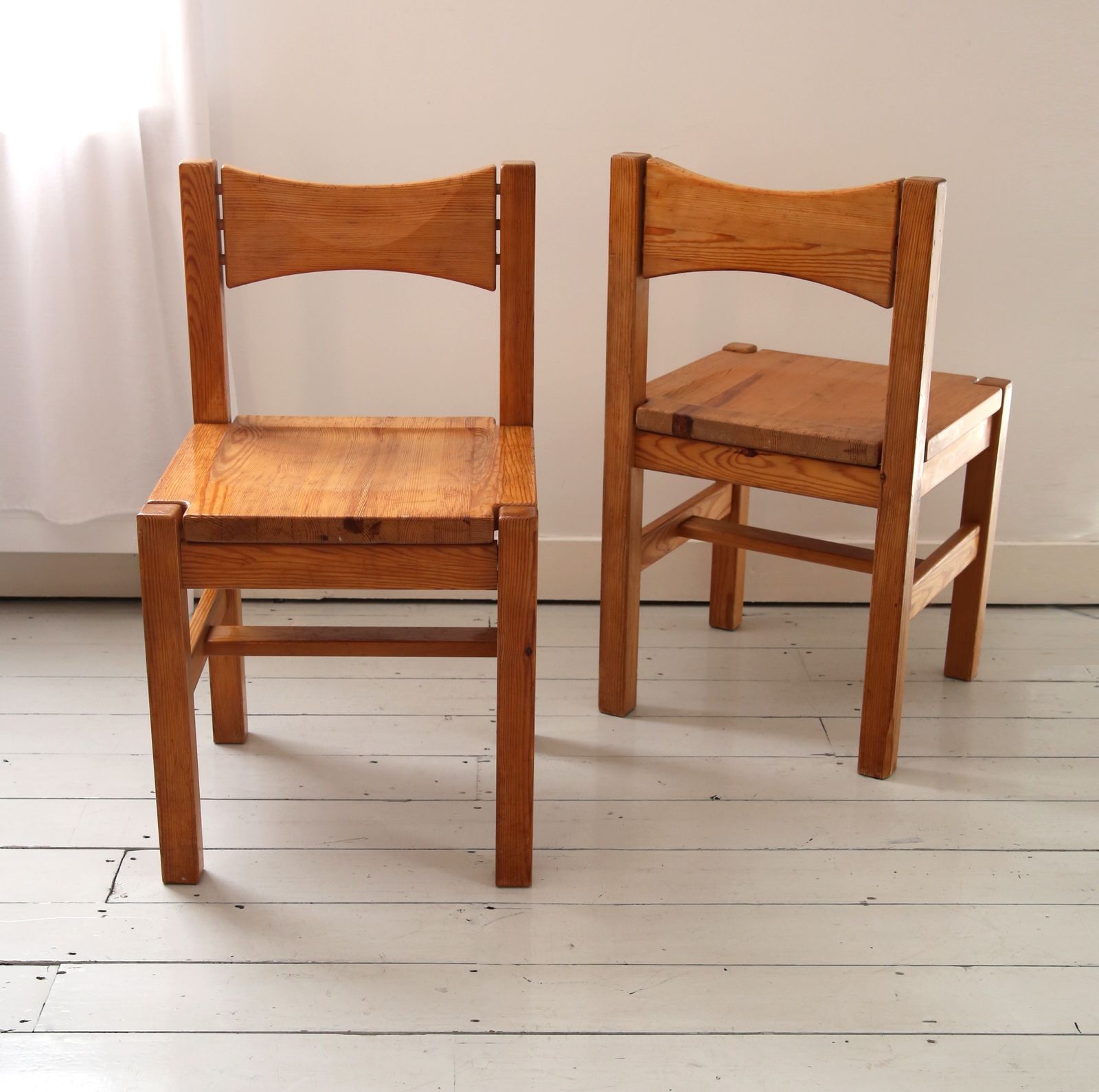 Pair Of Vintage Brutalist Pine Hongisto Chairs By Ilmari Tapiovaara 1960s photo for sale