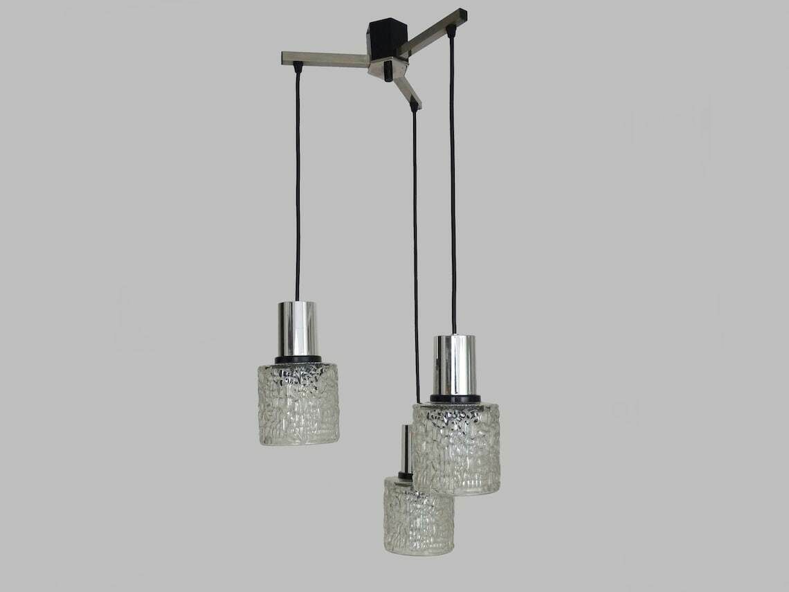 Suspension cascade vintage en chrome poli et verre ciselé, 3 lumières