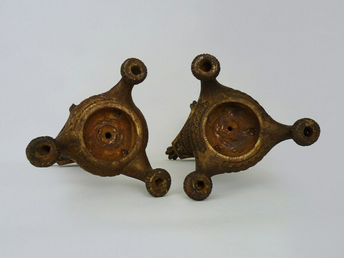 Pair Of Candlesticks, Church Candlesticks In Carved Gilded Wood, Lion's Paw Candlesticks photo vintage