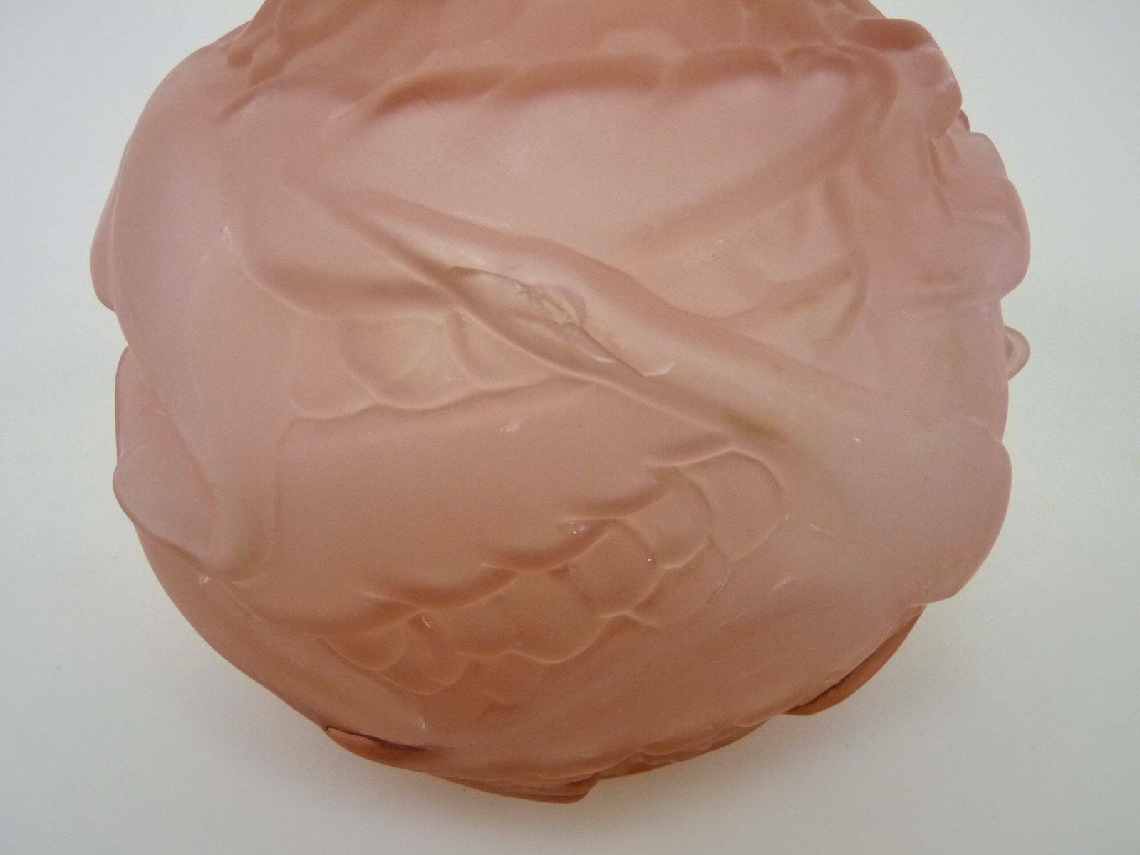 Art Deco Ball Vase In Pink Glass Paste With Bird Decoration. Art Deco Period. photo buy