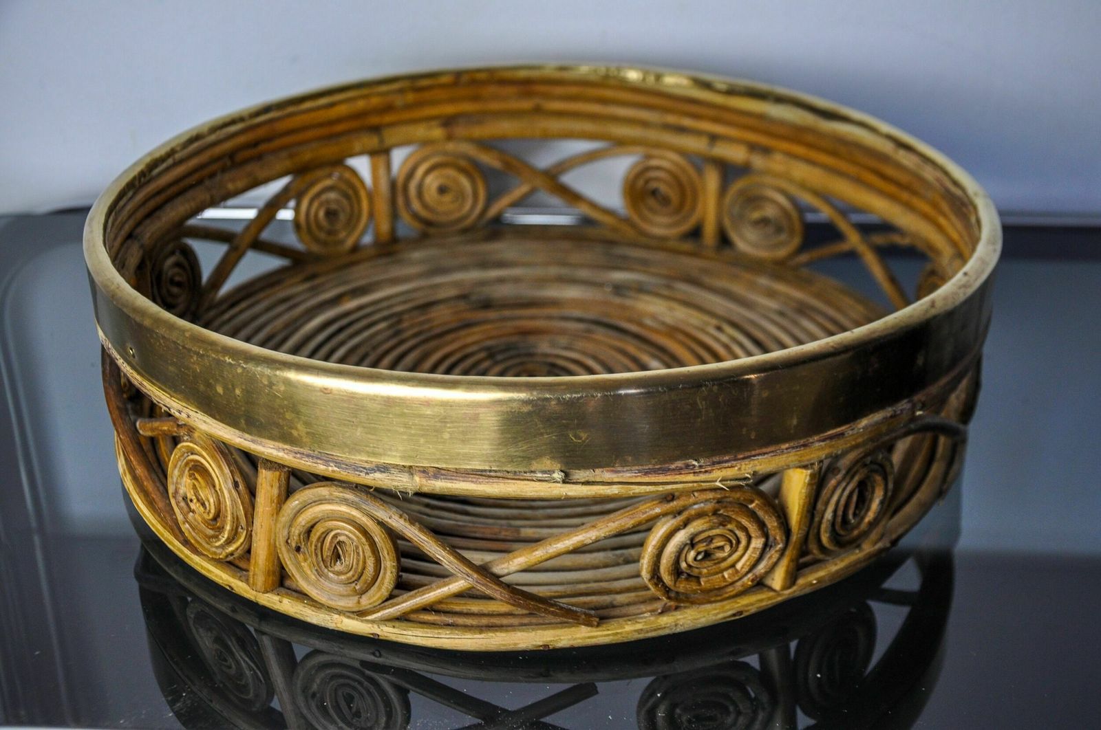 Rattan And Brass Centerpiece, Italy, 1970 photo 727.0