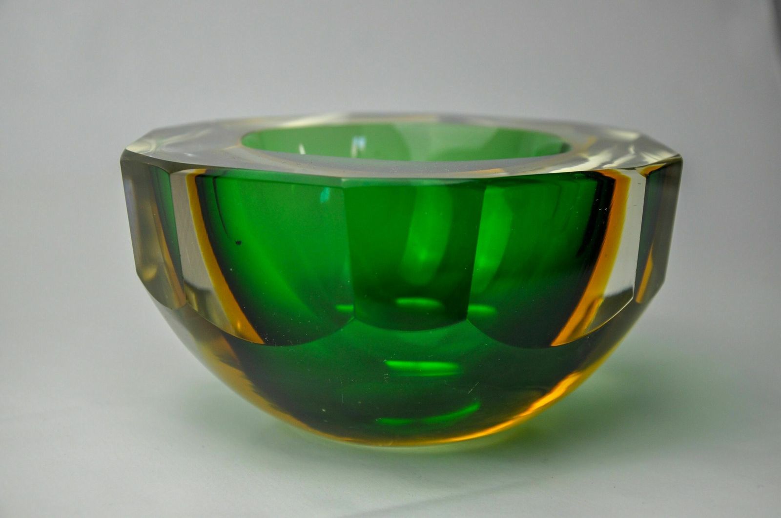 Vide Pouch Sommerso Green And Yellow By Seguso, Murano Glass, Italy, 1970 photo for sale