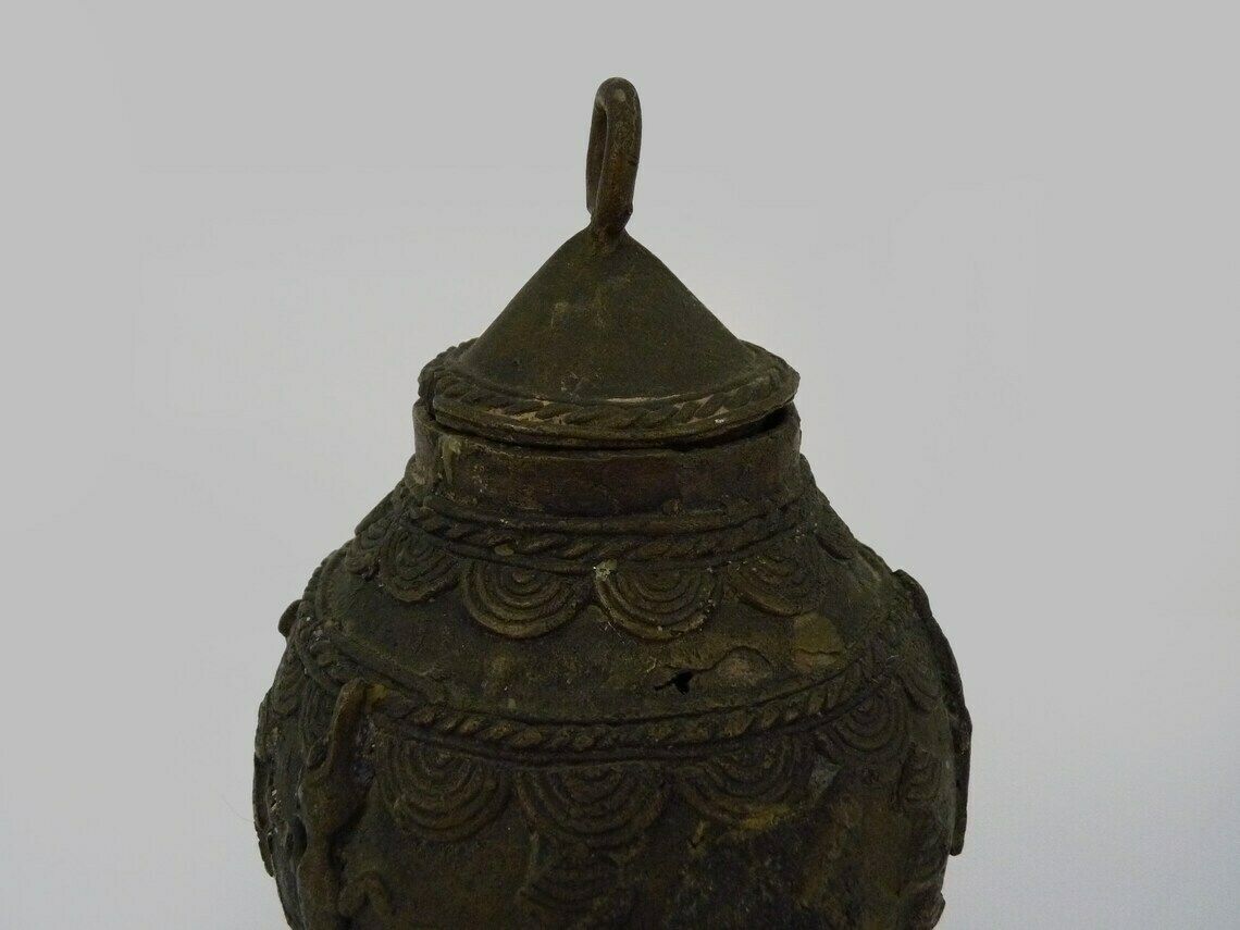Ointment Pot, Bronze Urn. Dogon Mali. Decor Bird, Lizard, Snake. African Art photo vinterior