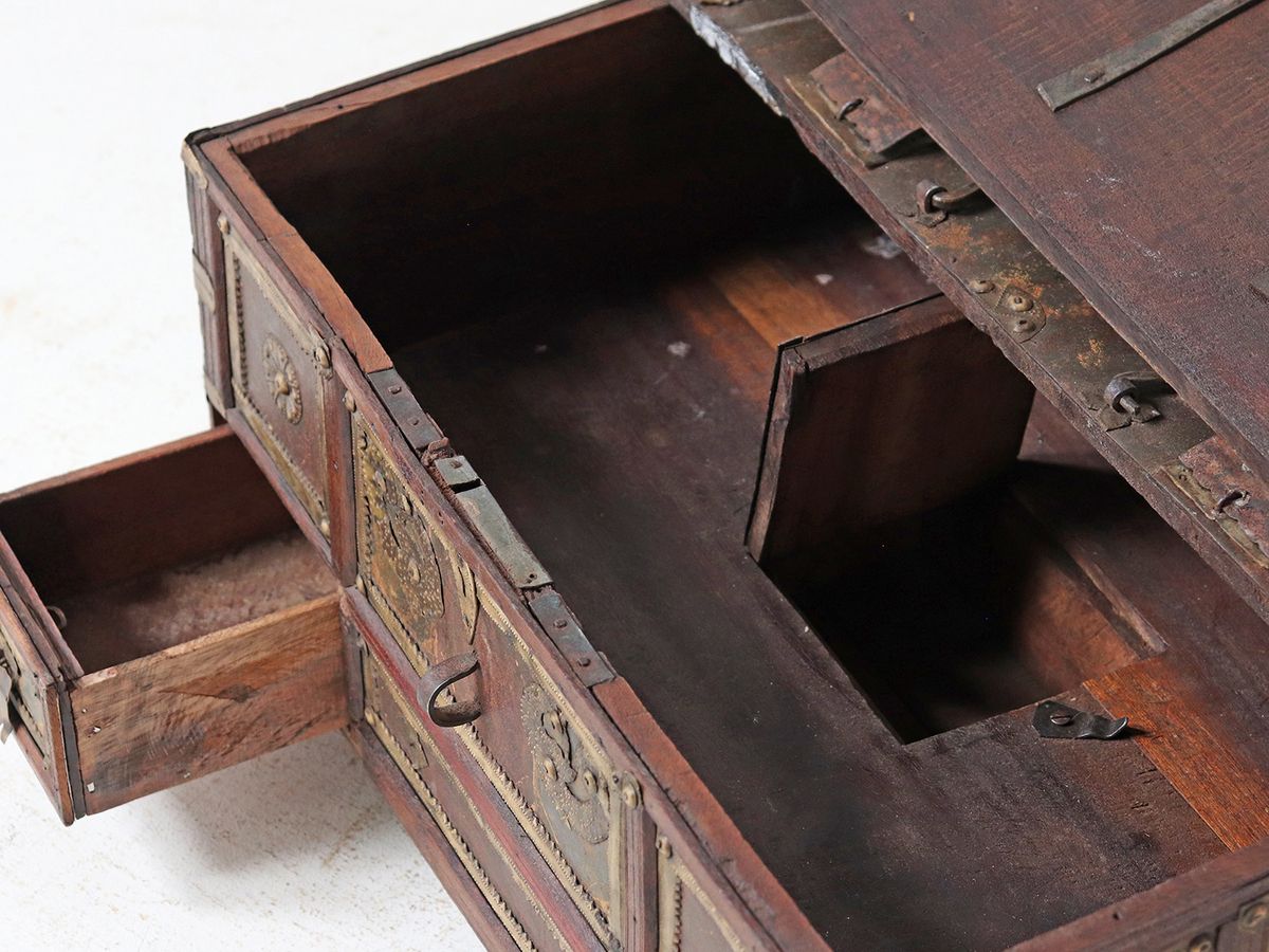 Grand Antique Shekhawati Chest photo for sale
