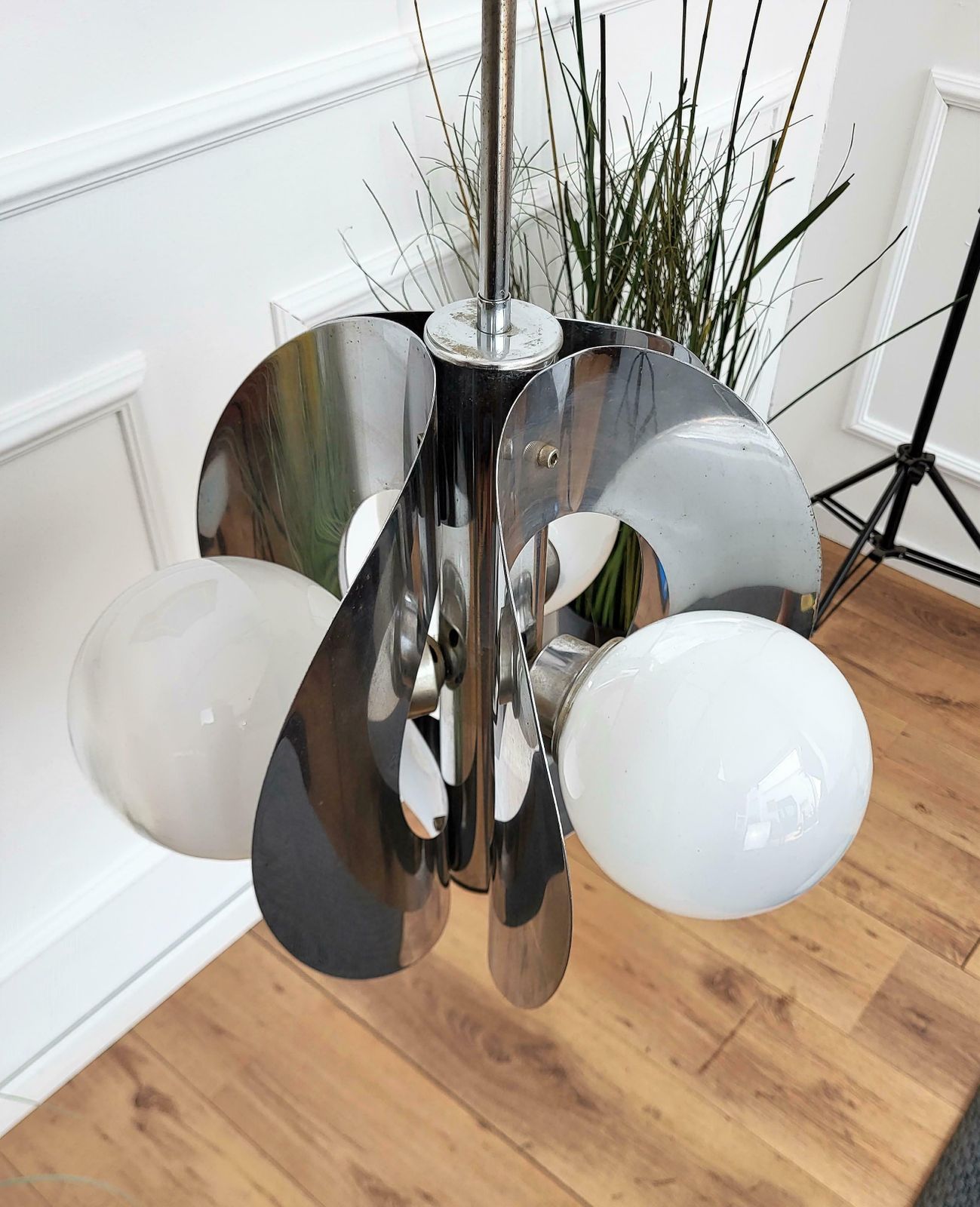 1960s Italian Spaceage Metal Glass Balls Pendant Suspension Hanging Light photo Lighting