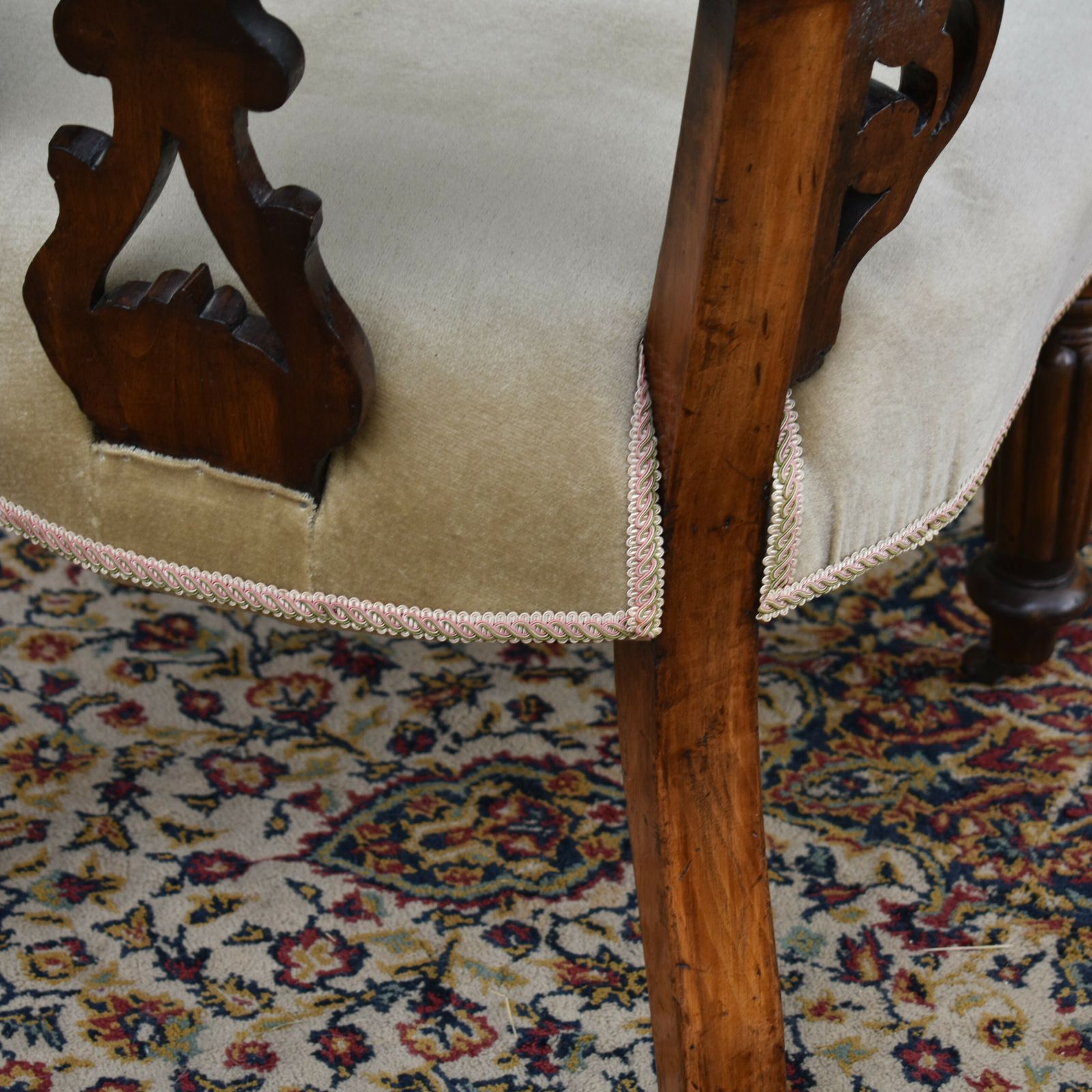 Antique Victorian Mahogany Cockfighting Horseshoe Library Statement Arm Chair photo vinterior