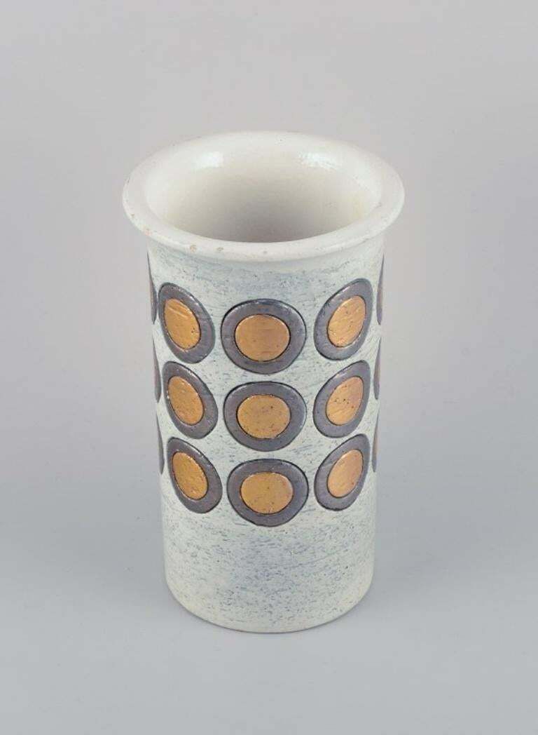 Aldo Londi For Bitossi, Italy. Large "Ikano" Ceramic Vase In Retro Style. photo furniture
