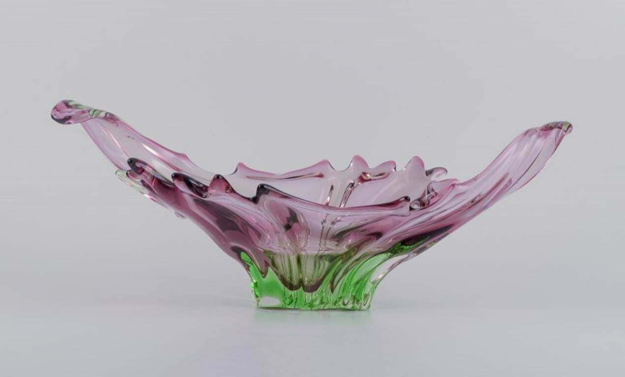 Murano, Italy, Colossal Waved Bowl In Green And Purple Art Glass. 1970s. photo furniture