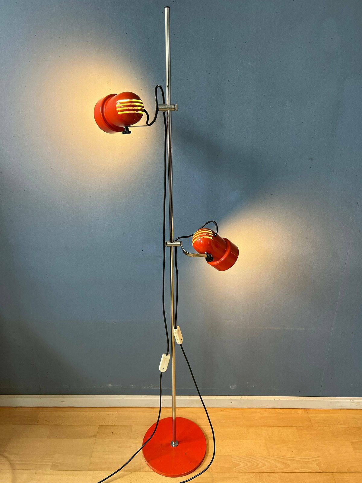 Rode Mid Century Space Age Vloerlamp