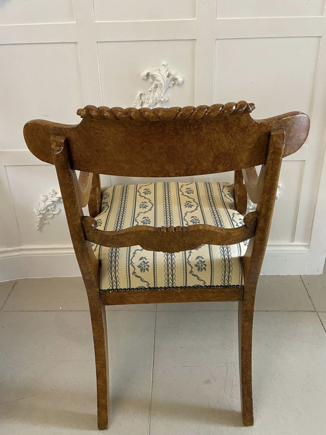 photo buy Unusual Set Of 8 Quality Antique Decorated Faux Birds Eye Maple Dining Chairs