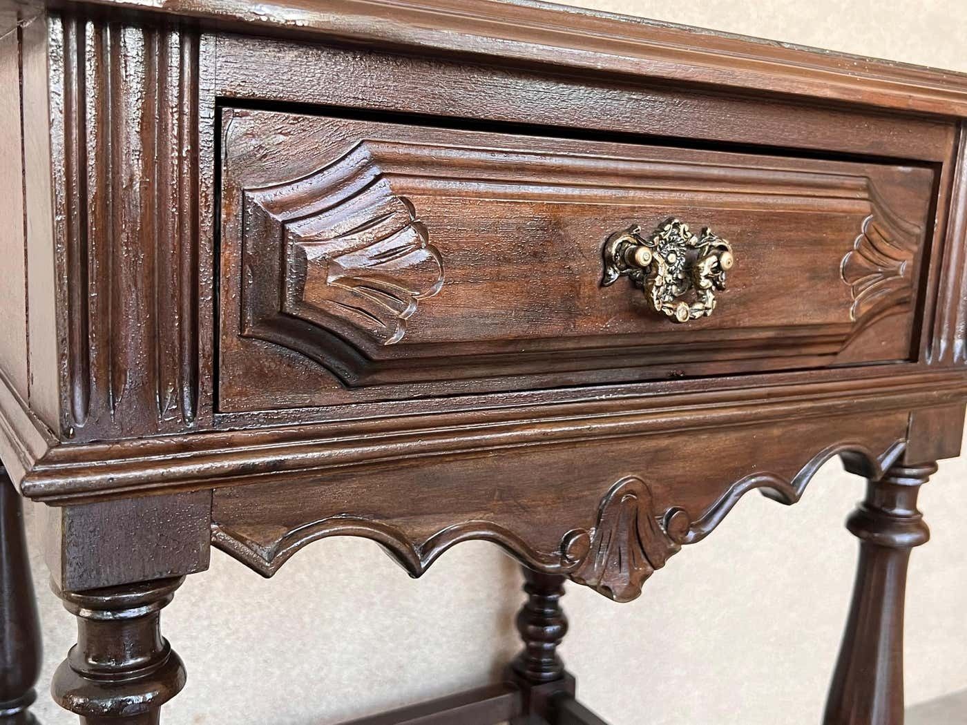 20th Pair Of Spanish Nightstands With Carved Drawer And Beautiful Stretcher photo buy