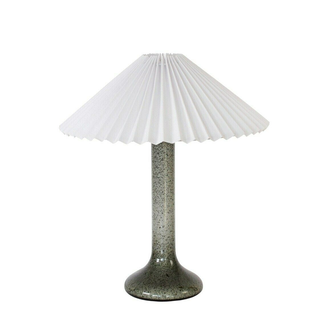 Mid Century Modern Scandinavische Glazen Tafellamp | Le Klint Holmegaard Era Accentlamp Met Geplooide Kap | Vintage Deens Grijs Zwart Retro 1960