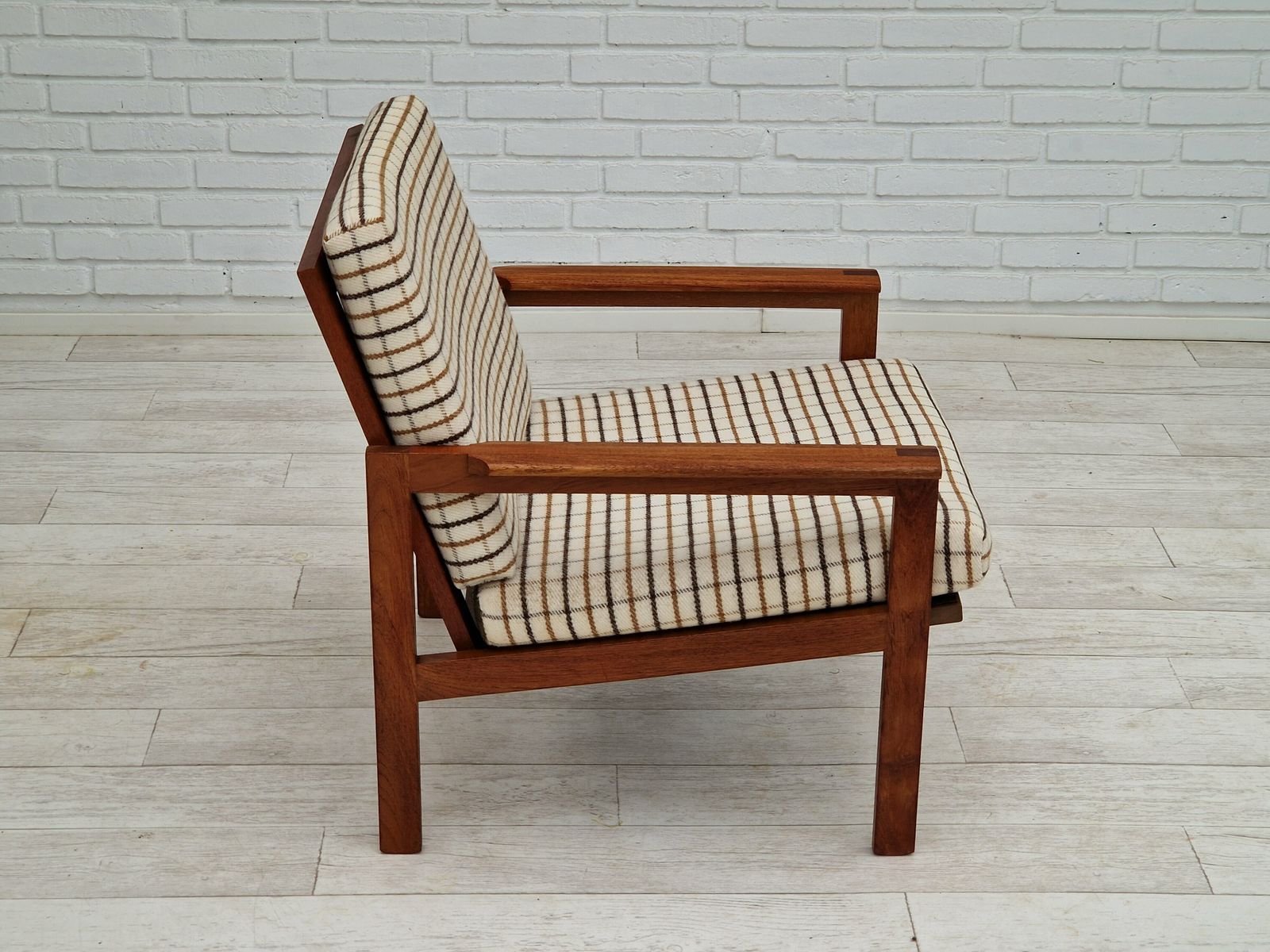 photo for sale 1970s, Danish Design By Illum Wikkelsø, Model Capella For Eliersen Møbler, Teak Wood.