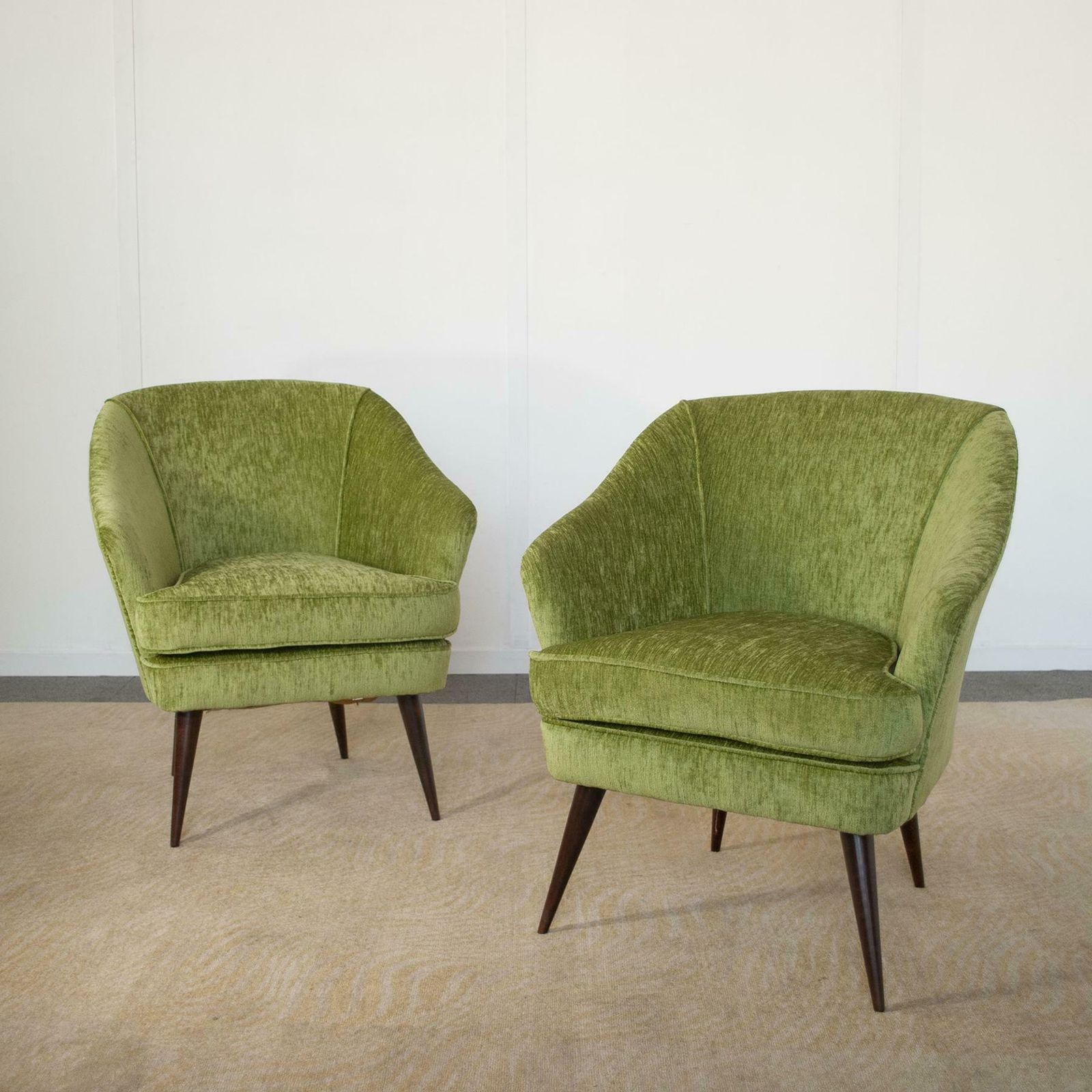 Set Of Two Armchairs Manufactured By Casa E Giardino Designer Gio Ponti 1940 photo Furniture