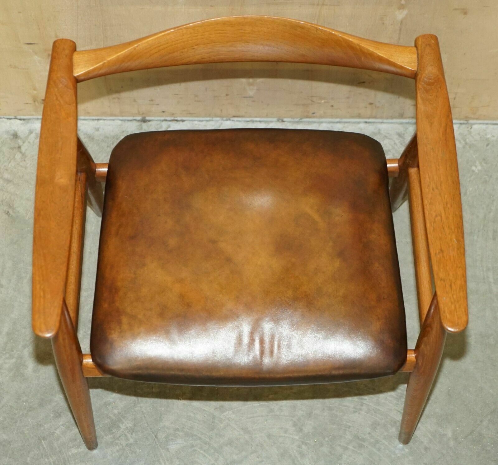 photo buy Fully Restored & Stamped 1960's Hans J Wegner Ch 35 Brown Leather Armchair