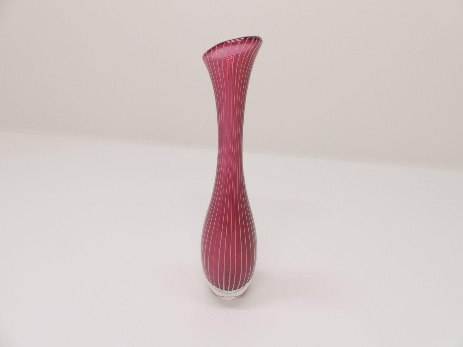 Vicke Lindstrand Pink Glass Tulip Vase With Delicate White Stripe 1960   Sweden photo for sale