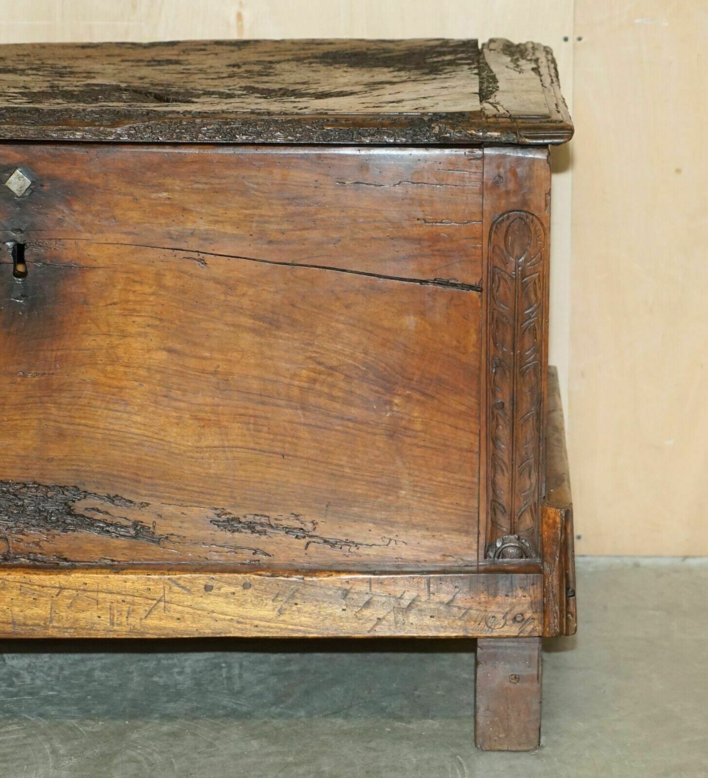 Furniture Antique 18th Century Six Plank Heavily Burred Chestnut Wood Trunk Chest photo