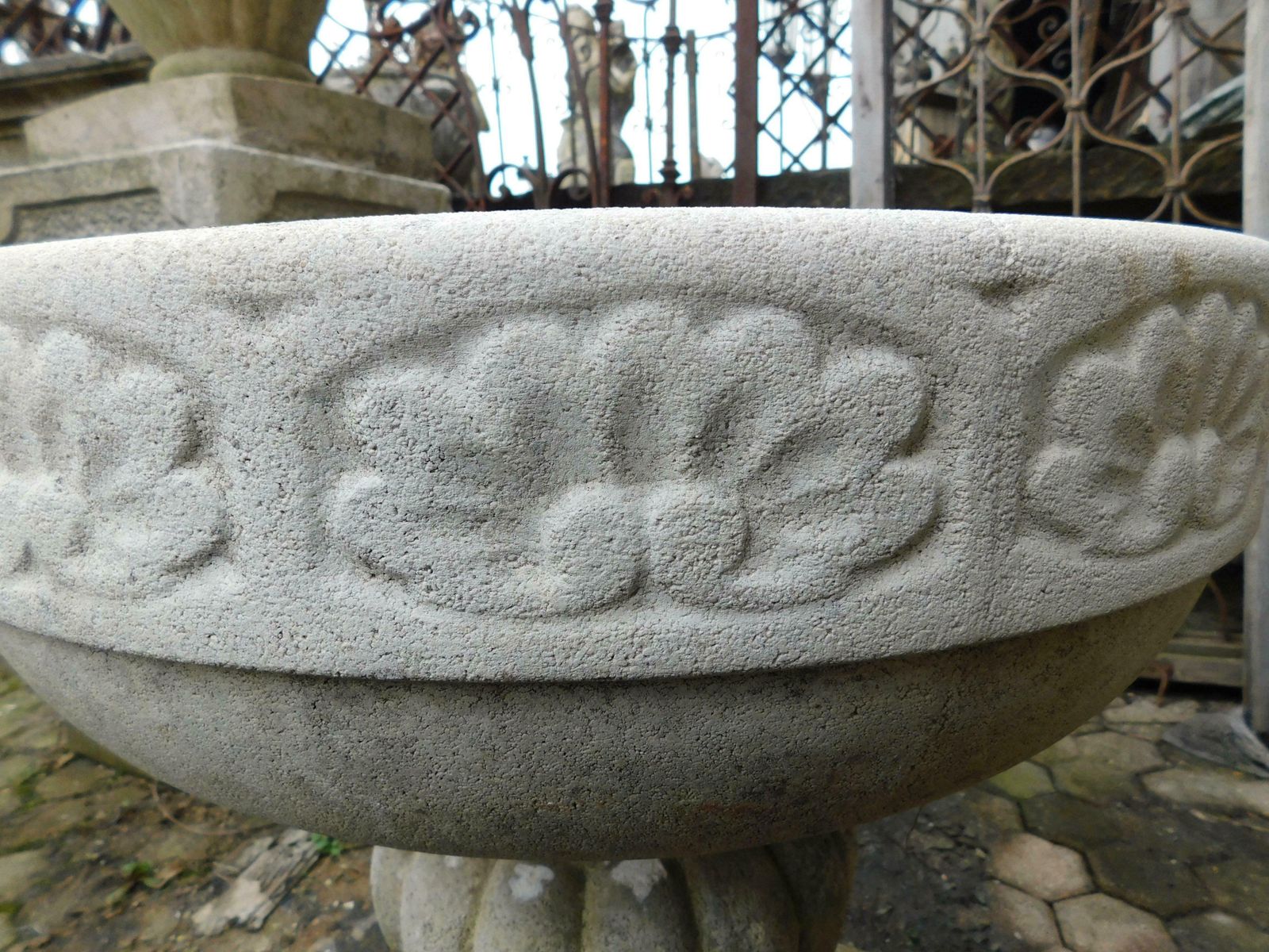 photo buy Old Vintage Garden Vases In Cement With Sculpted Flowers