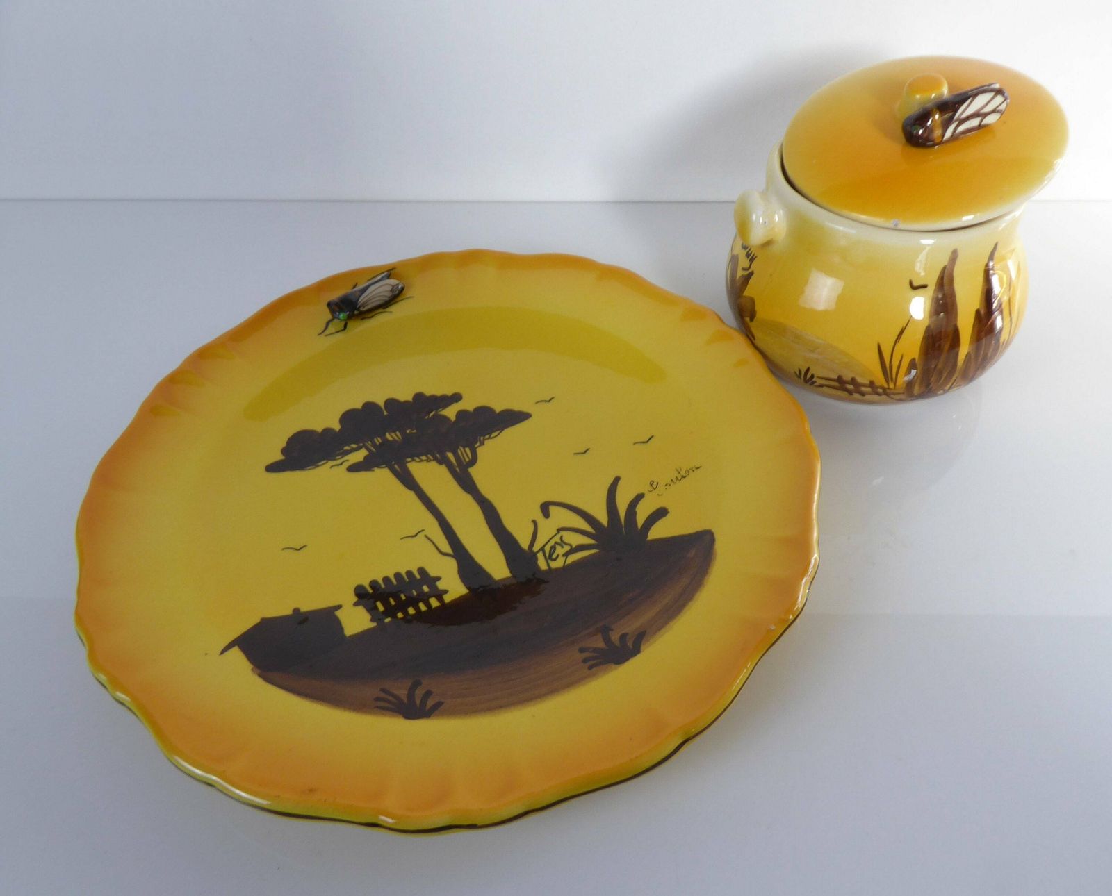 photo furniture Provencal Cicada Plate   Souvenir Of Toulon   Mediterranean Decor