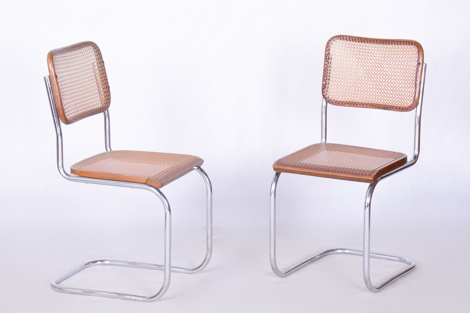 Restored Bauhaus Pair Of Chairs, Robert Slezak, Beech, Chrome Plated Steel, Czechia, 1930s