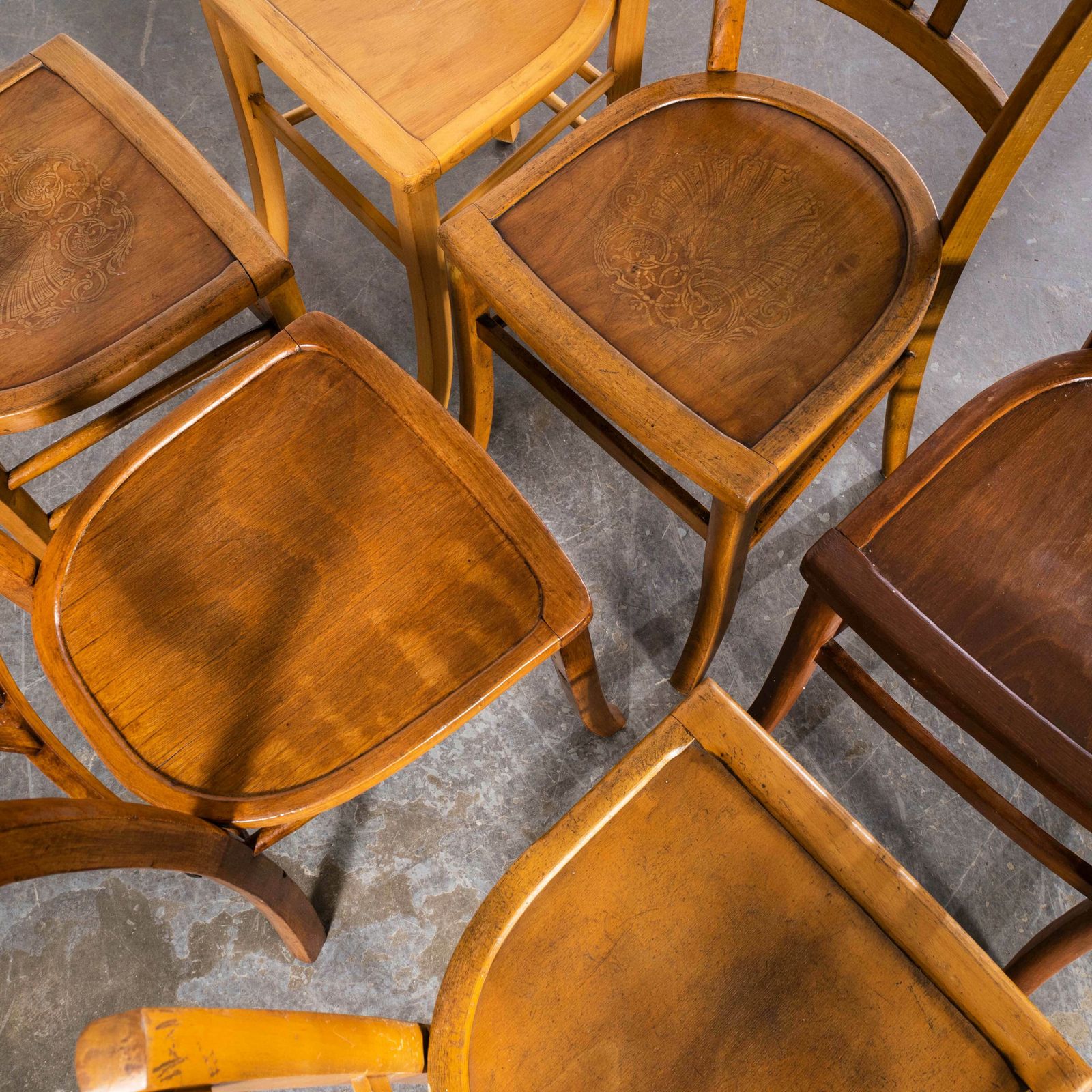 1950’s Standard Blonde Farmhouse French Mixed Dining Chairs – Set Of Six photo 900.0
