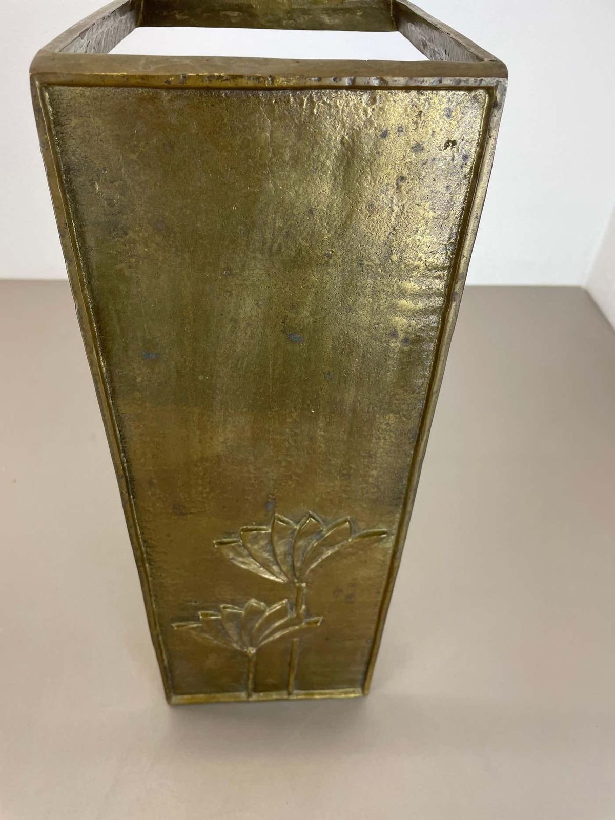 1988.0 Hollywood Regency Solid  Brutalist Floral Brass Umbrella Stand, Italy 1970s photo