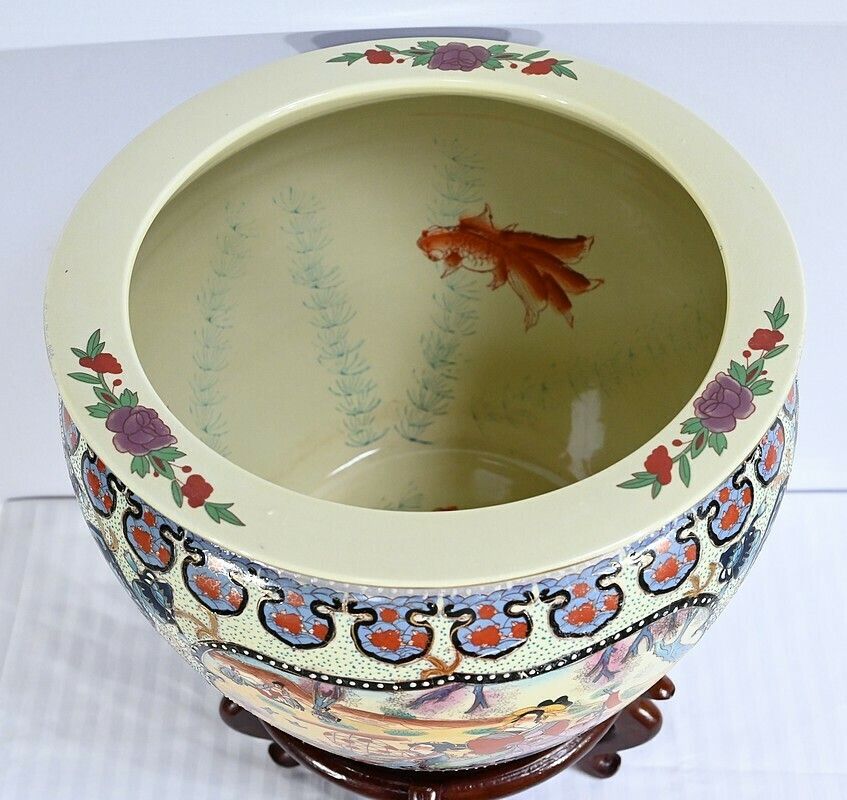 photo furniture Important Porcelain Aquarium, China   Late 19th Century
