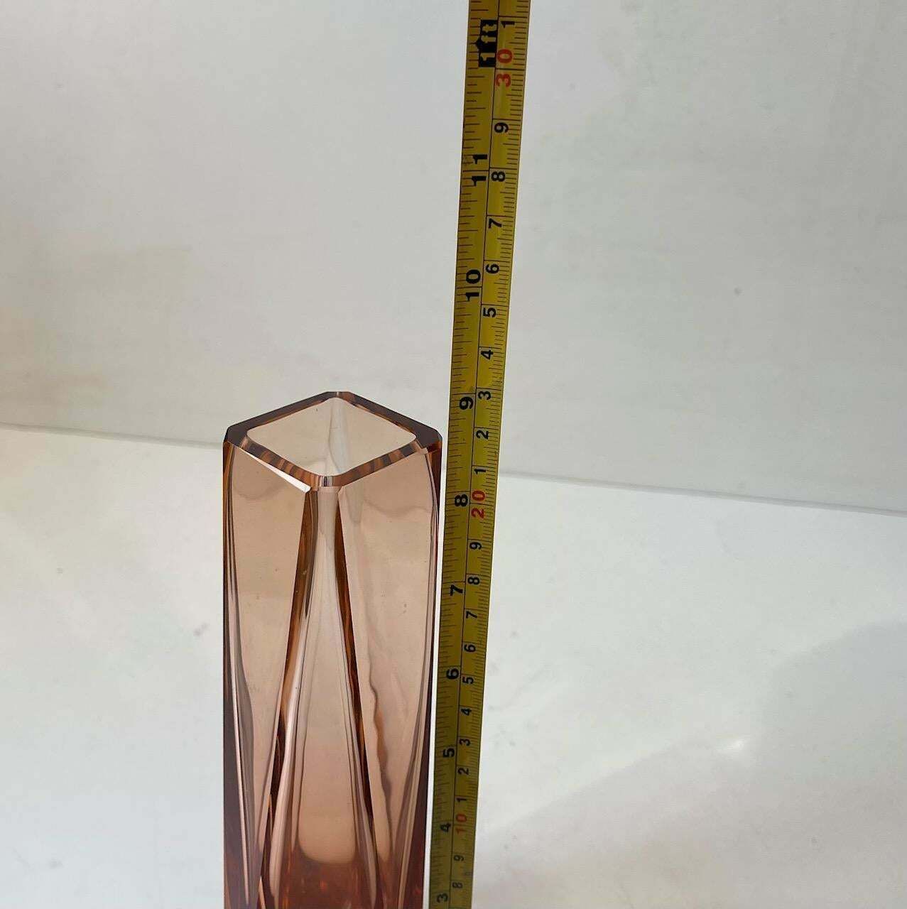 Alessandro Mandruzzato Tulip Vase In Peach Murano Glass, 1970s photo for sale