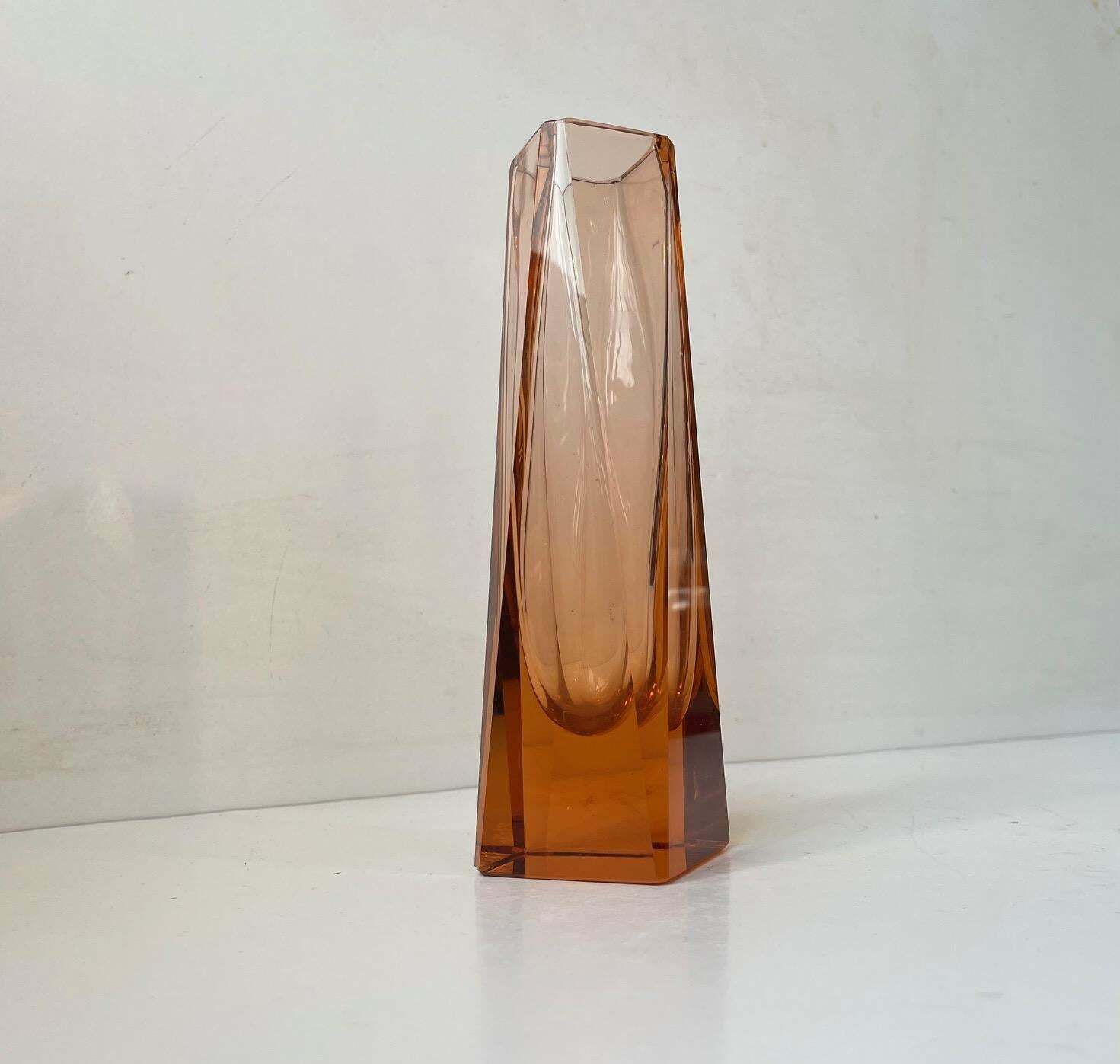 Alessandro Mandruzzato Tulip Vase In Peach Murano Glass, 1970s photo 503.0