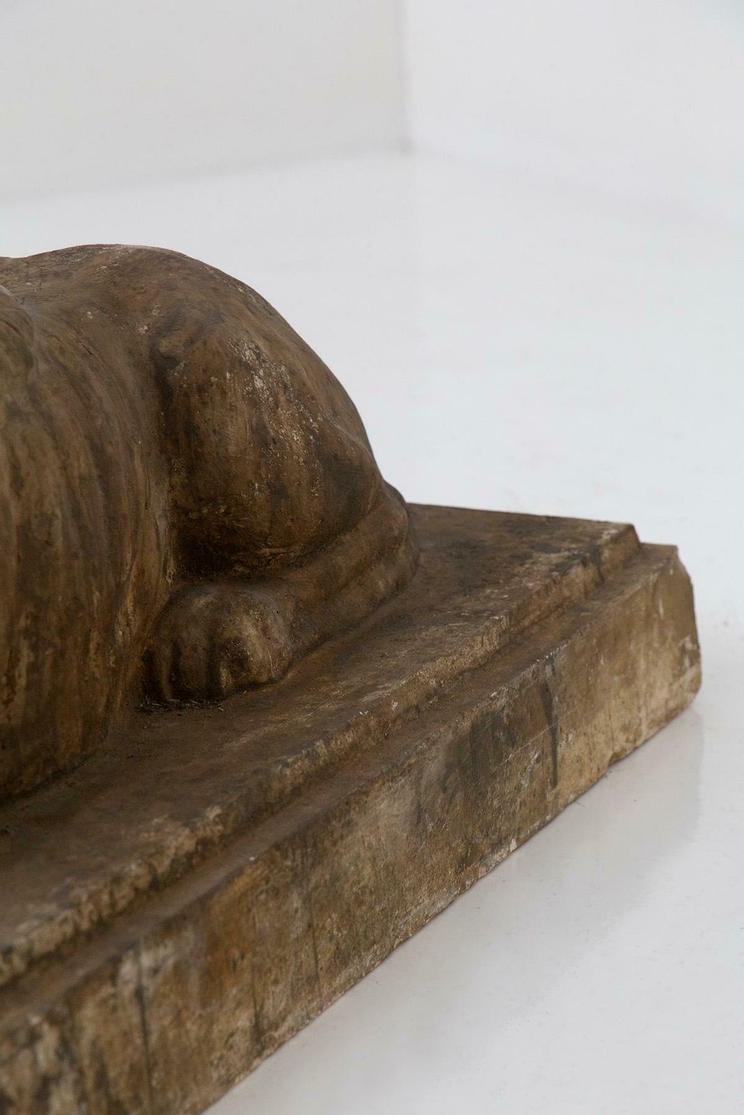 Pair Of Egyptian Sphinxes In Gold Coloured Scaiola Plaster photo buy