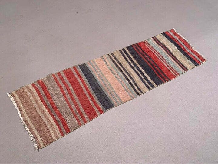 Old Turkish Narrow Kilim Runner 140x41 Cm Shabby Chic, Vintage Kelim photo furniture