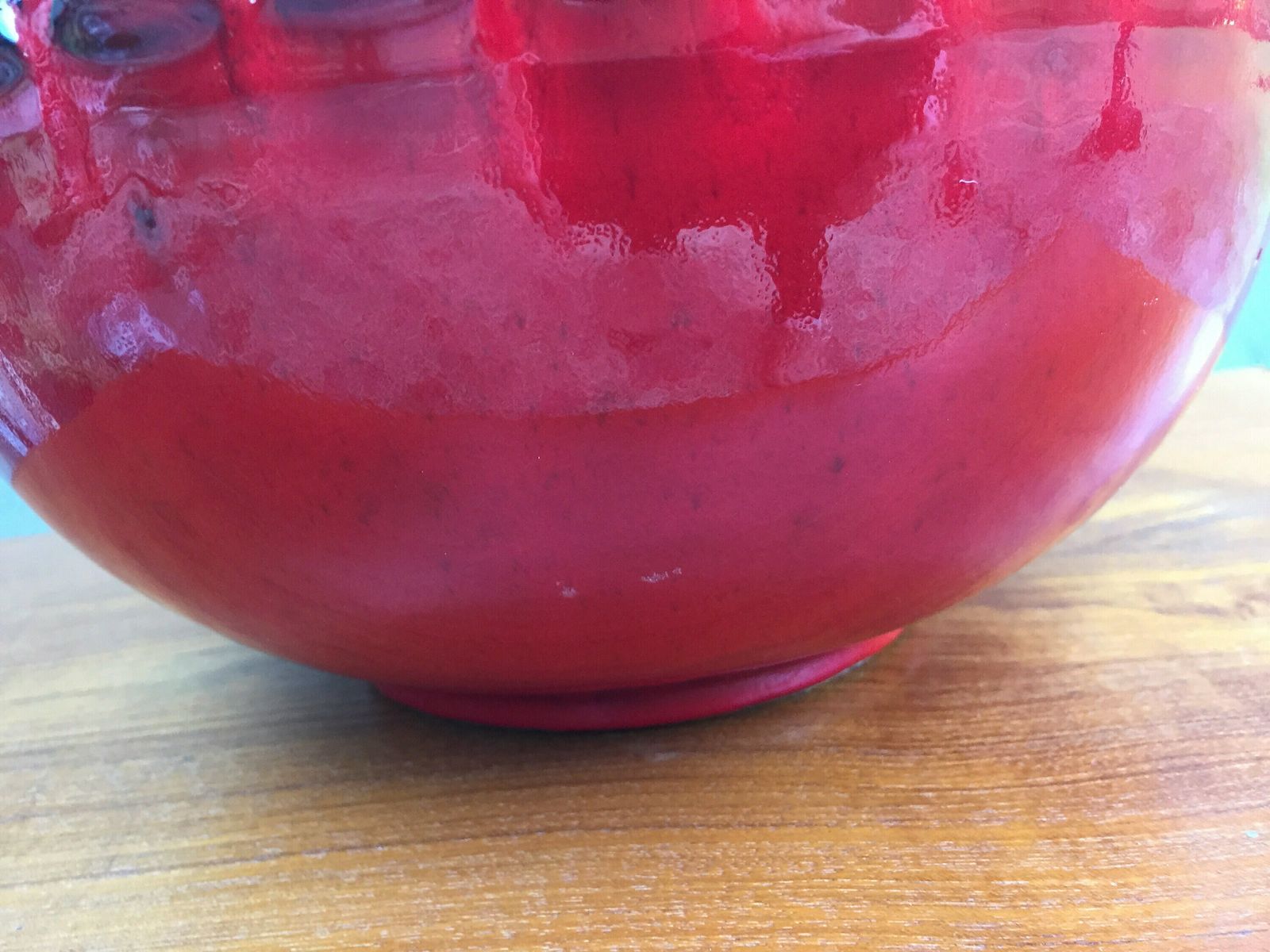 Alvino Bagni, Big Red Vase / Floor Vase With Swimming Fish Motif, Made In Italy In The Middle Of The 20th Century photo vintage
