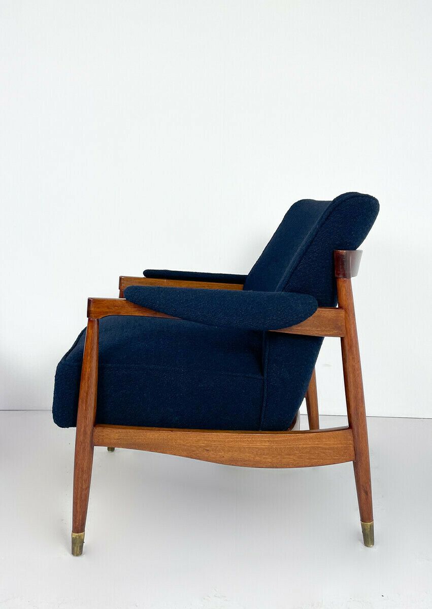 Pair Of Italian Mid Century Armchairs In Navy Boucle photo 4185.0