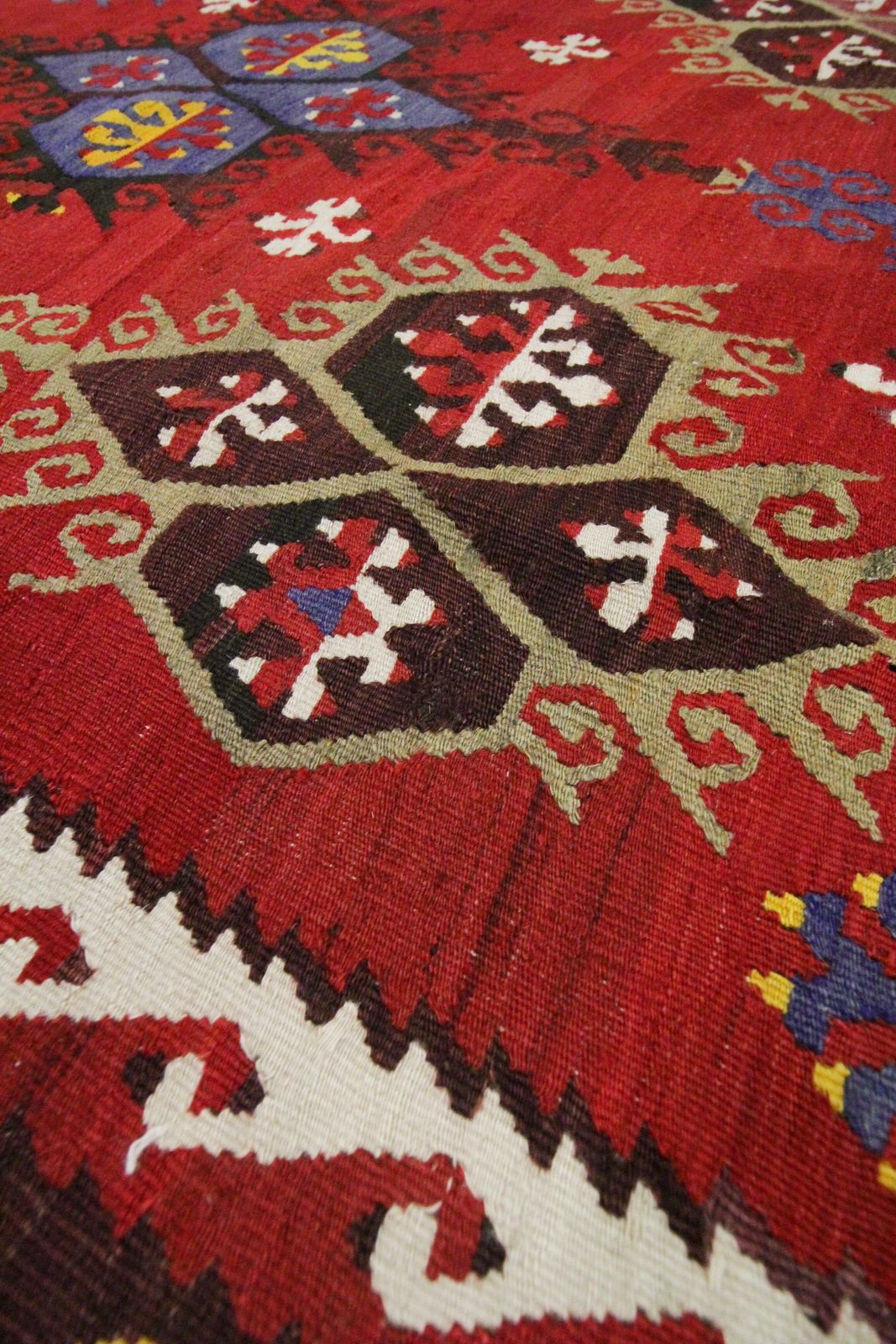 Hand Woven Carpet Turkish Kilim Rug Traditional Sarkisla Red Area Rug photo Textiles