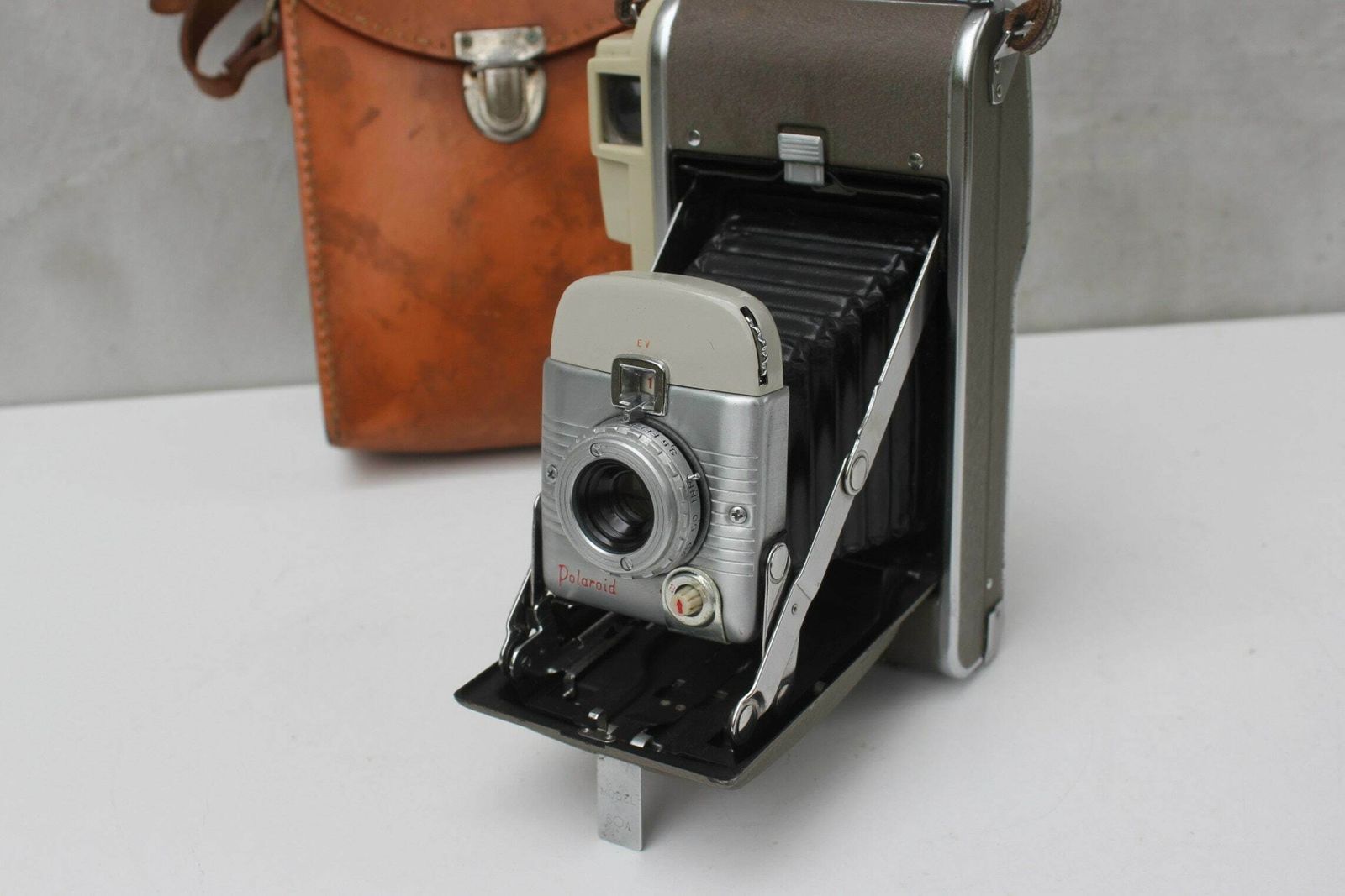 Vintage Polaroid Land Camera Model 80a With Case Folding Photo Camera Collectible Camera