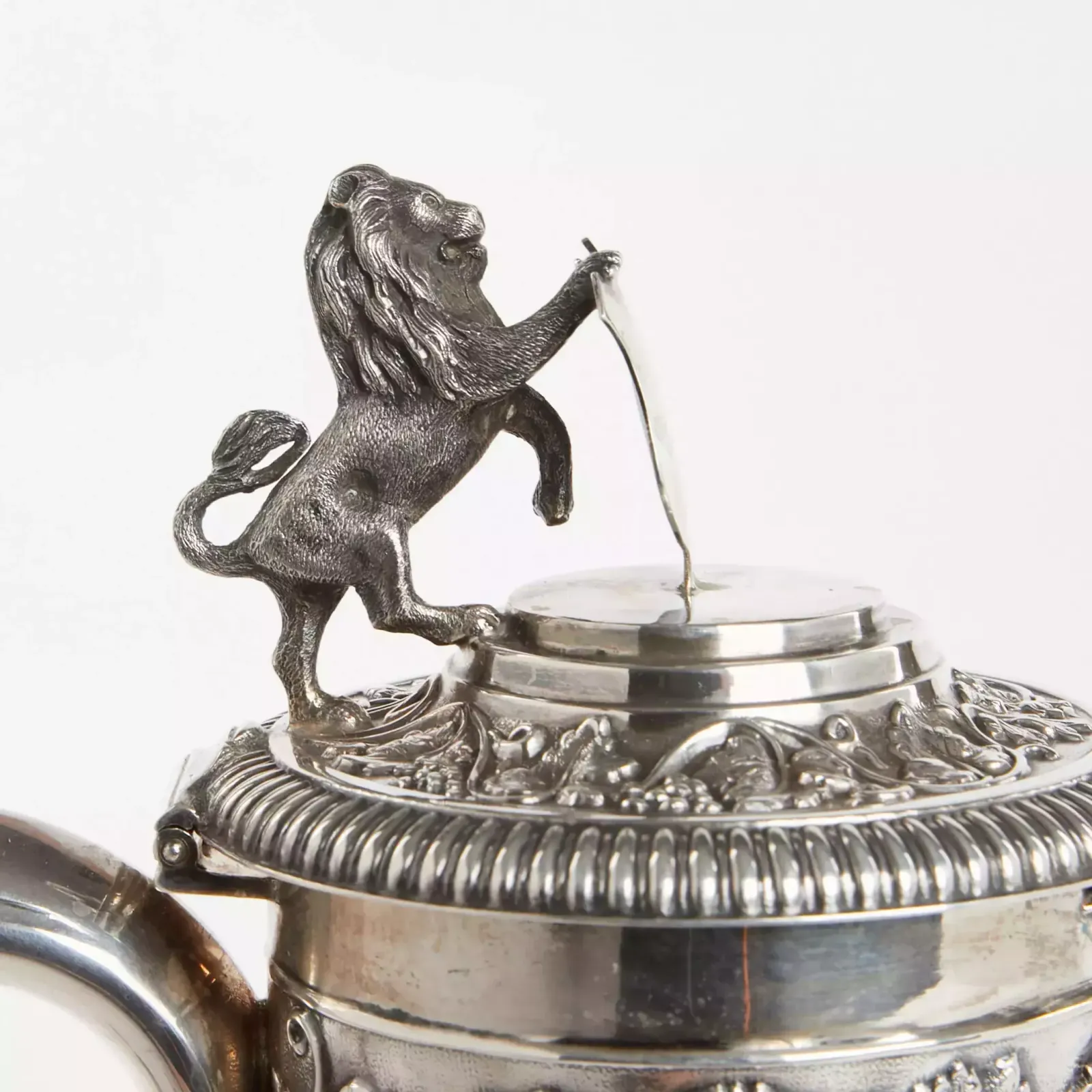 Silver Wine Jug With Glass Horace Woodward & Hugh Taylor, London 1893 photo vinterior
