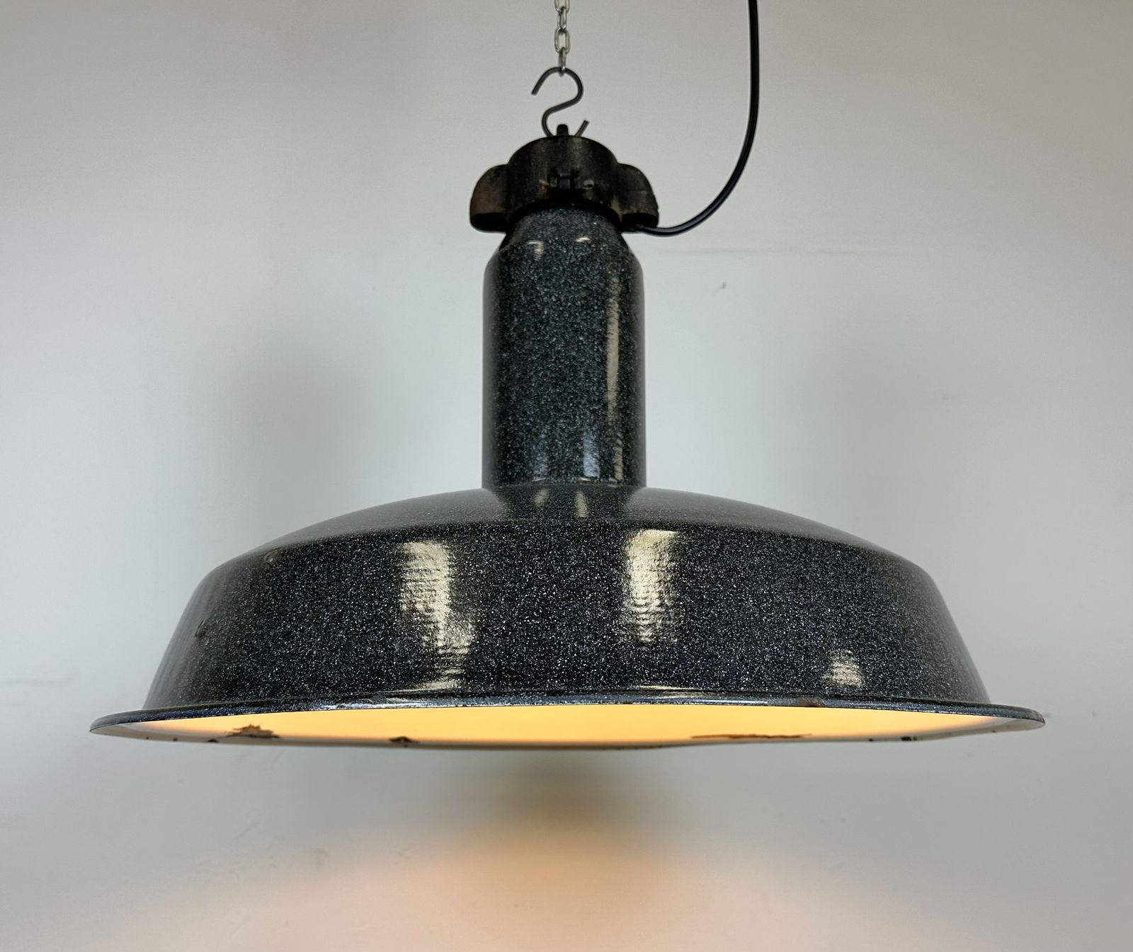 Large Industrial Grey Enamel Factory Lamp With Cast Iron Top, 1960s photo vintage