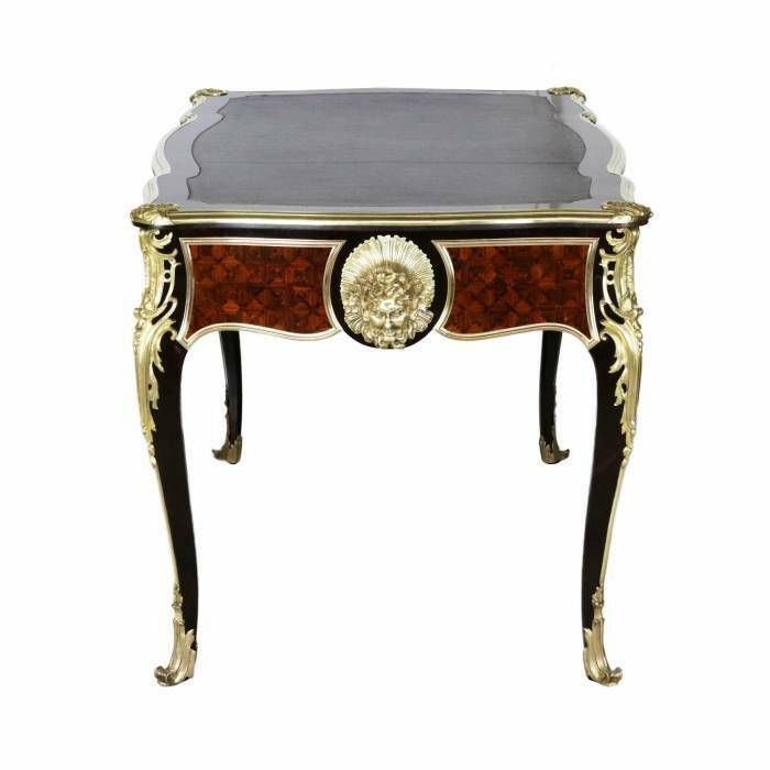 Magnificent Writing Desk In Wood And Gilded Bronze, Louis XV Style. photo vinterior