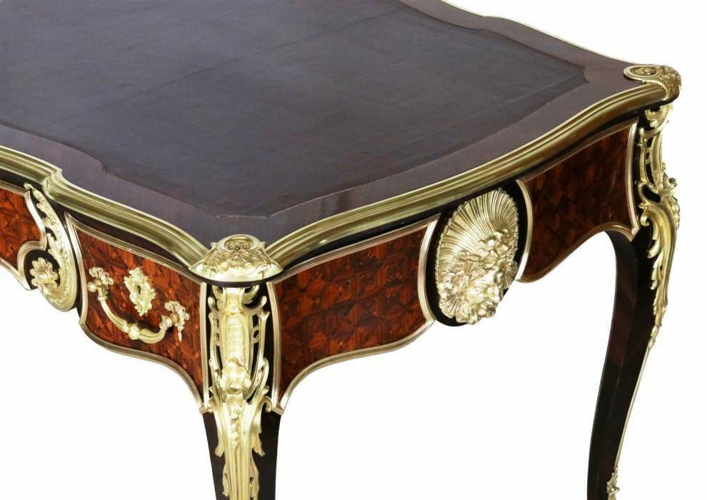 Magnificent Writing Desk In Wood And Gilded Bronze, Louis XV Style. photo vintage