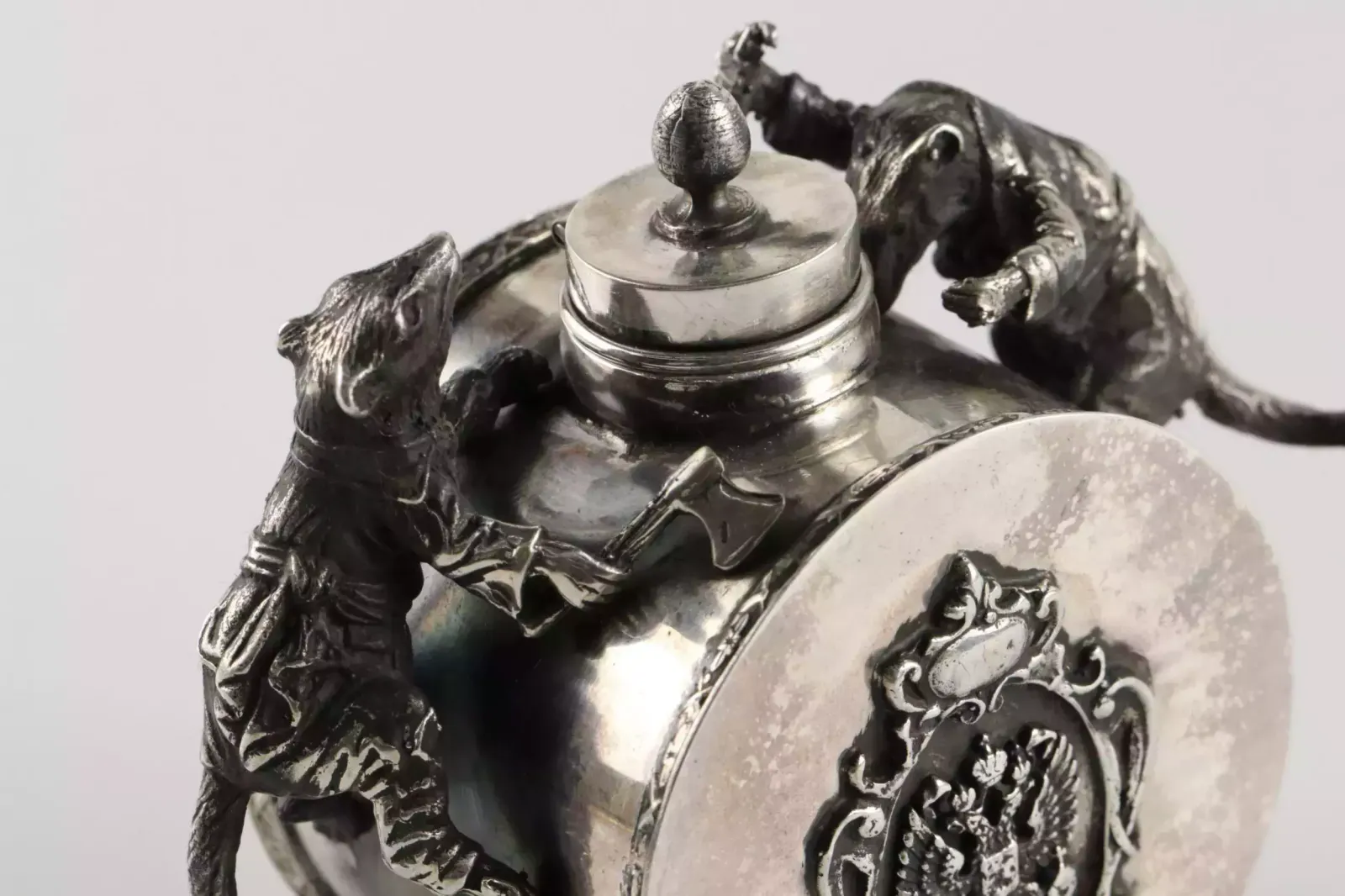 Inkwell "Armed Rats" Russia, Early 20th Century photo 727.0