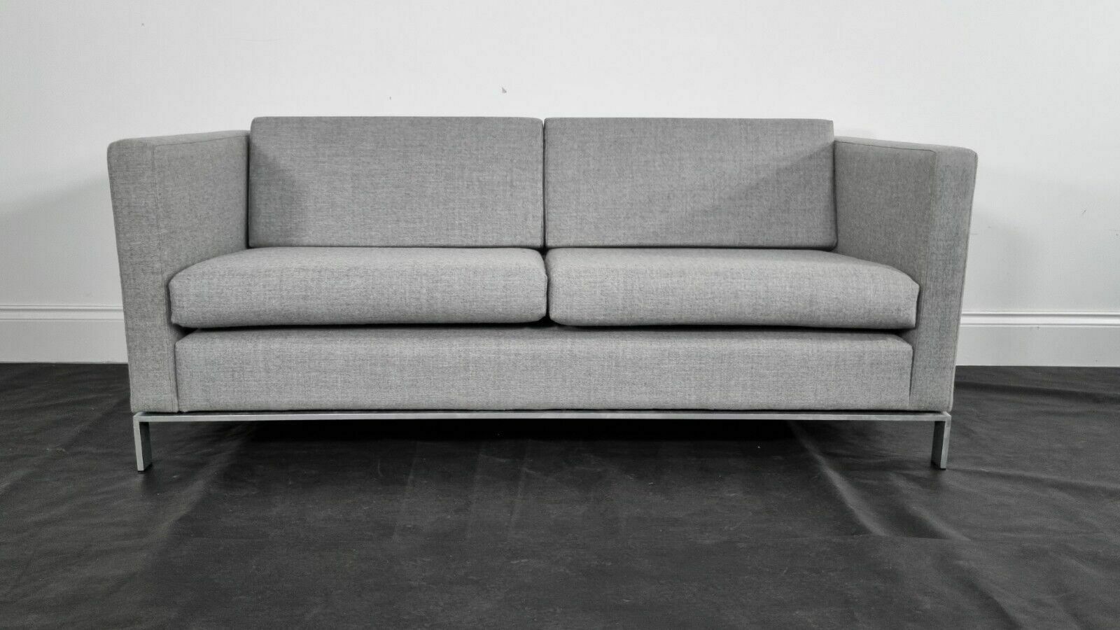 Stunning Walter Knoll 2.5 Foster Sofa In Luxuriously Soft Grey Lambswool (2)