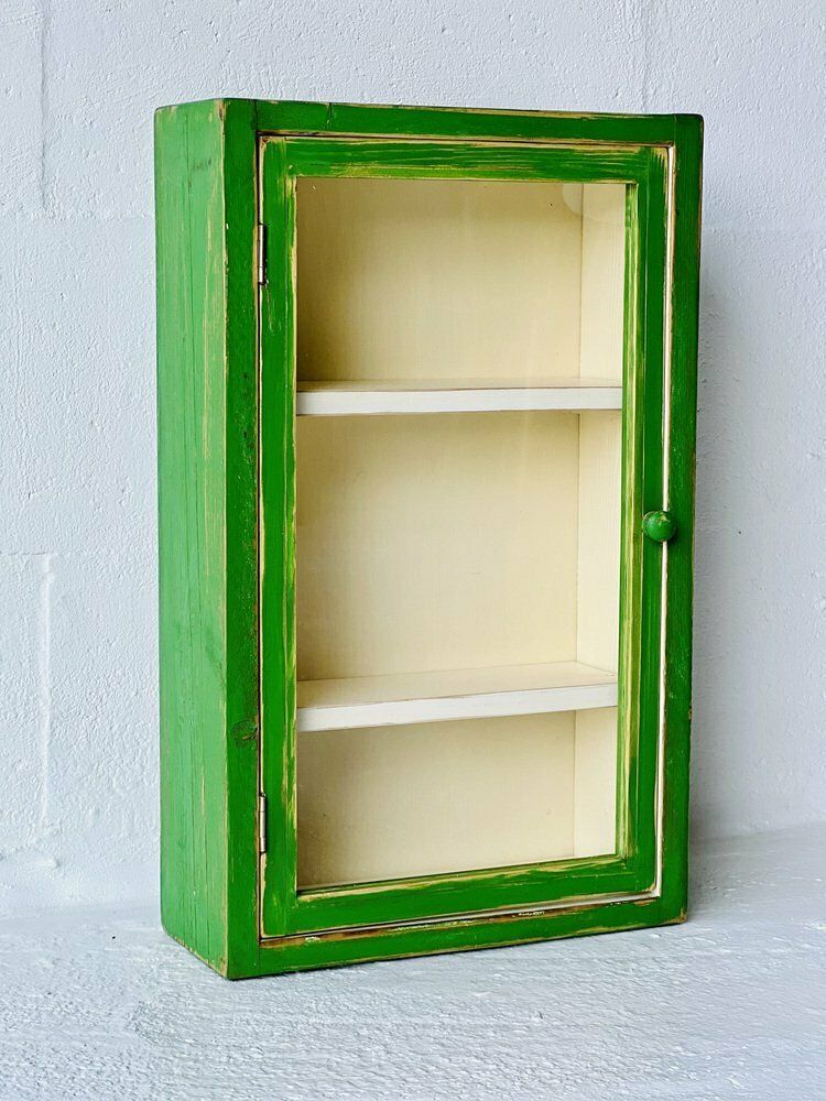 Vintage Wandkast Met Glazen Deur photo buy